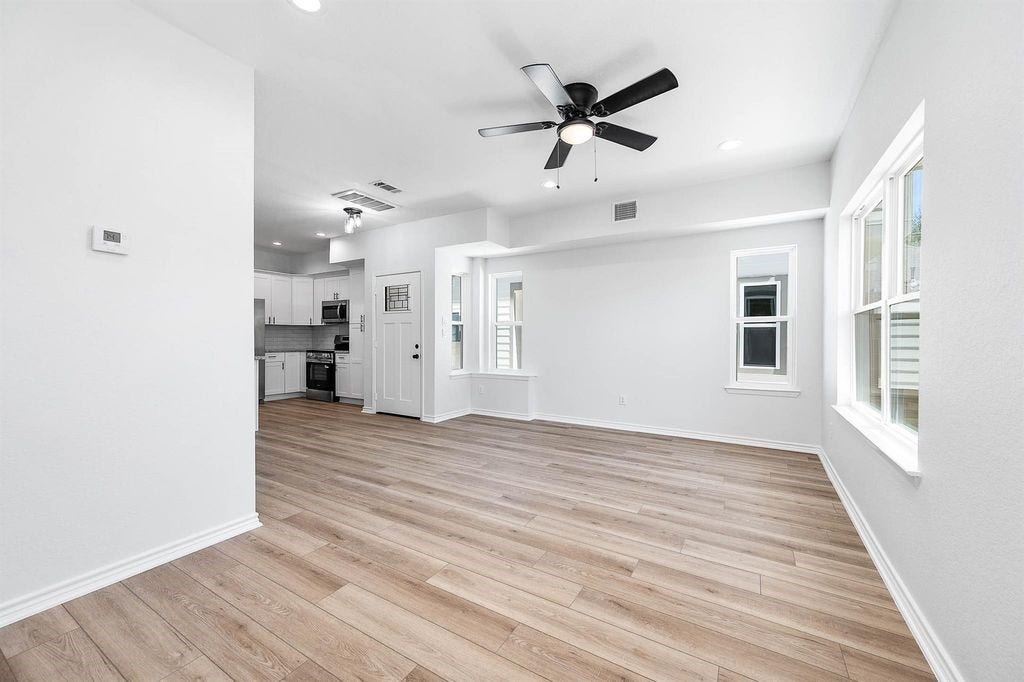 2018 Hampton A Street, #A, Houston, TX 77088 2018 Hampton A Street, #A, Houston, TX 77088