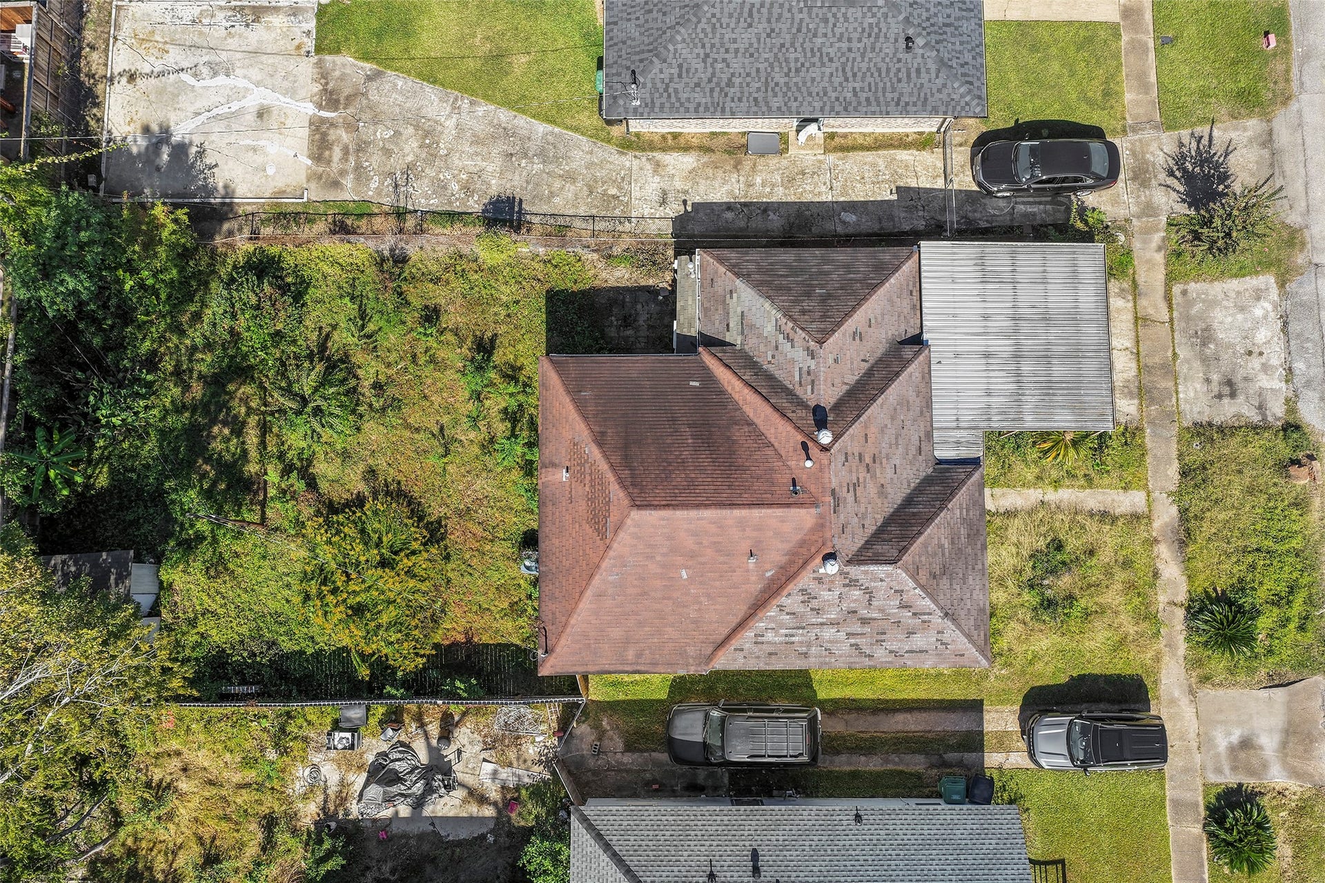 919 Lawrence Street, Houston, TX 77008