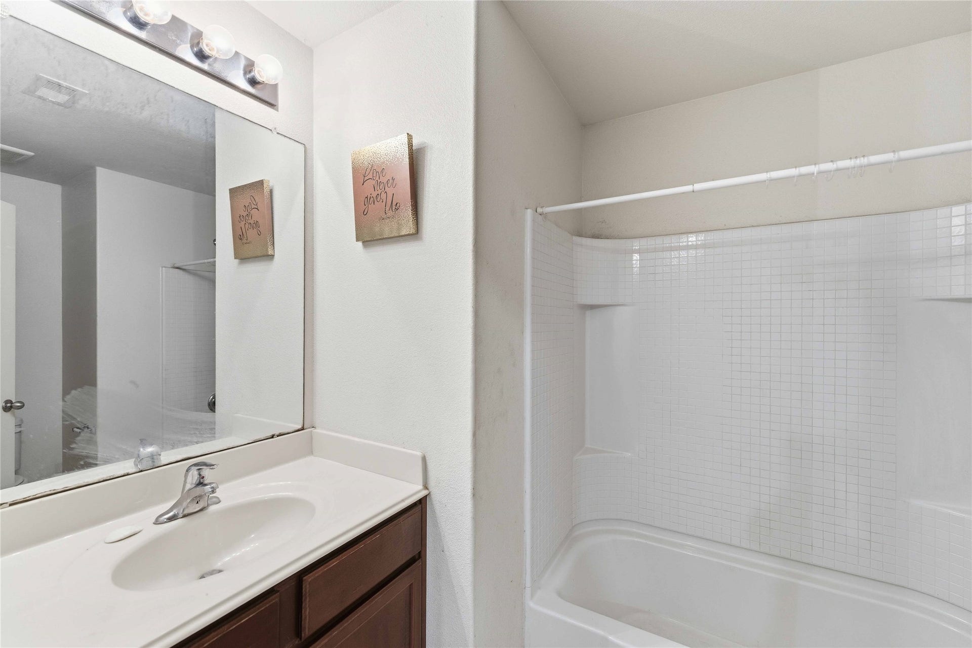 5019 Pacific Ridge Lane, Rosenberg, TX 77469 5019 Pacific Ridge Lane, Rosenberg, TX 77469