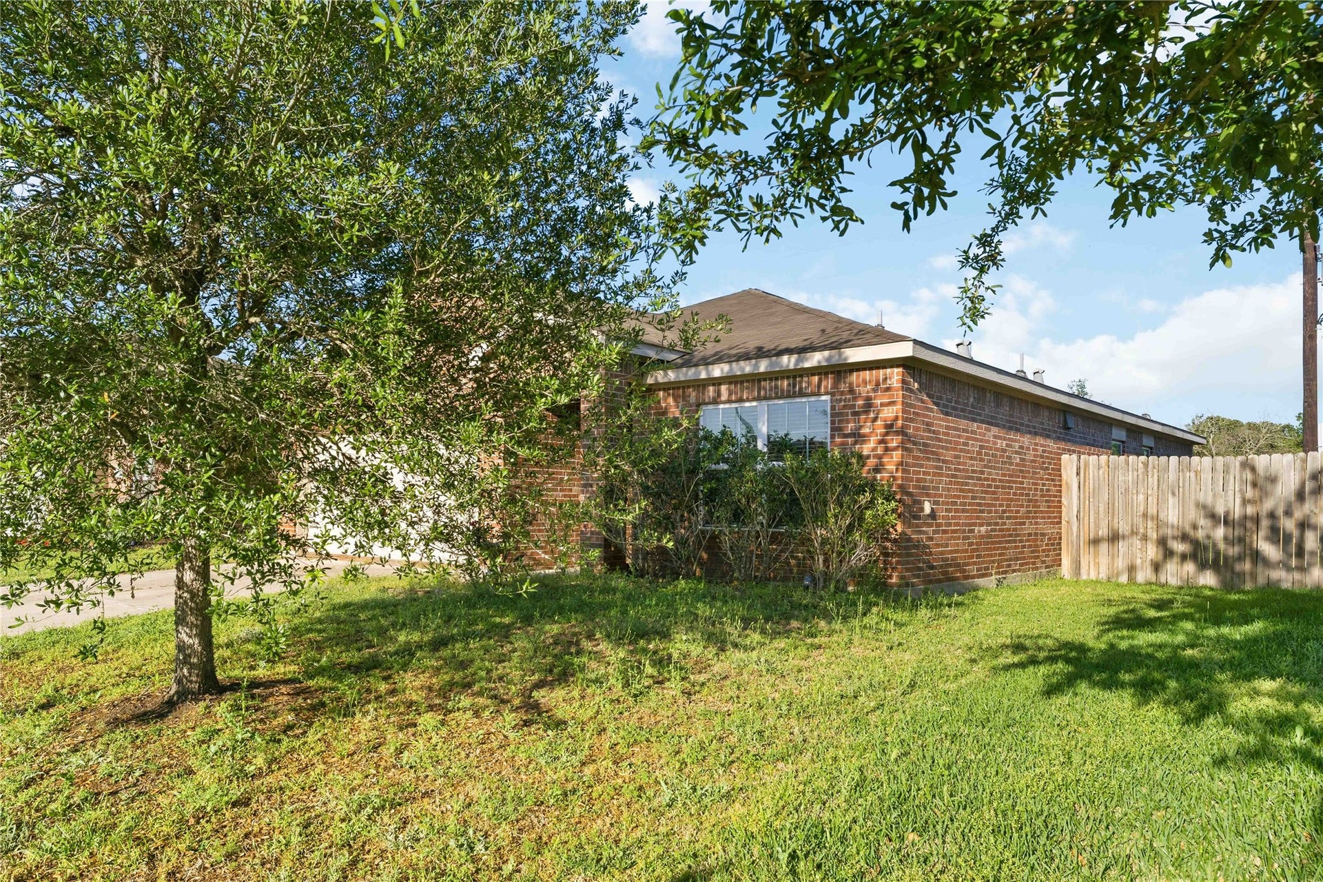 5019 Pacific Ridge Lane, Rosenberg, TX 77469 5019 Pacific Ridge Lane, Rosenberg, TX 77469