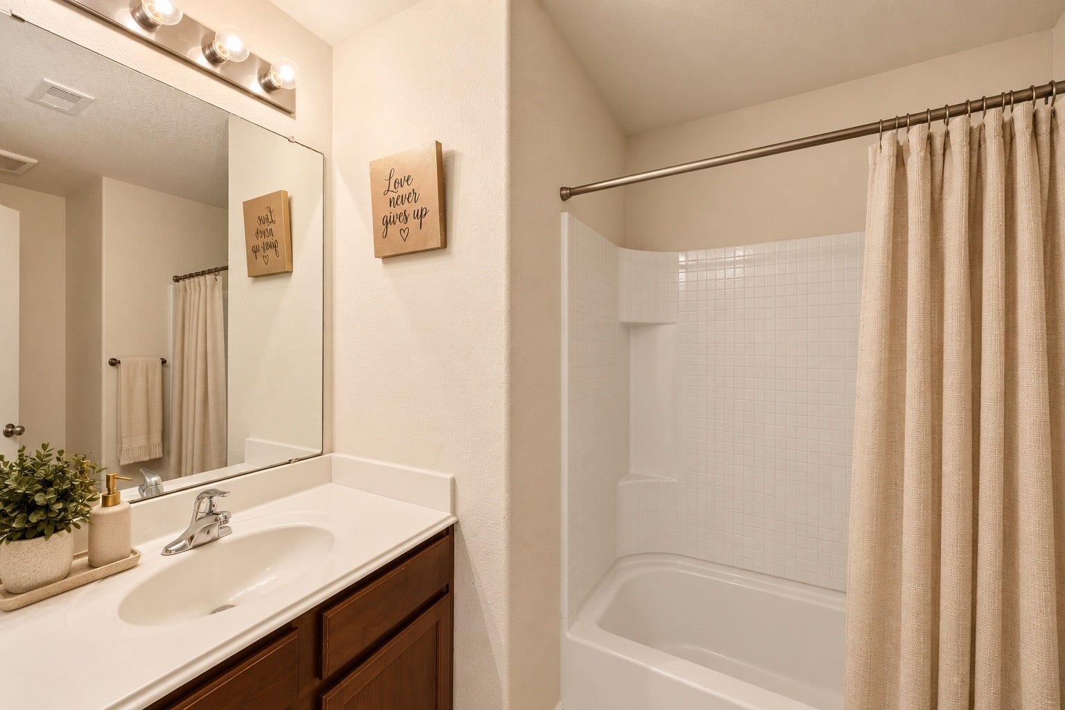 5019 Pacific Ridge Lane, Rosenberg, TX 77469 Using the power of technology we can view the full potential of this home