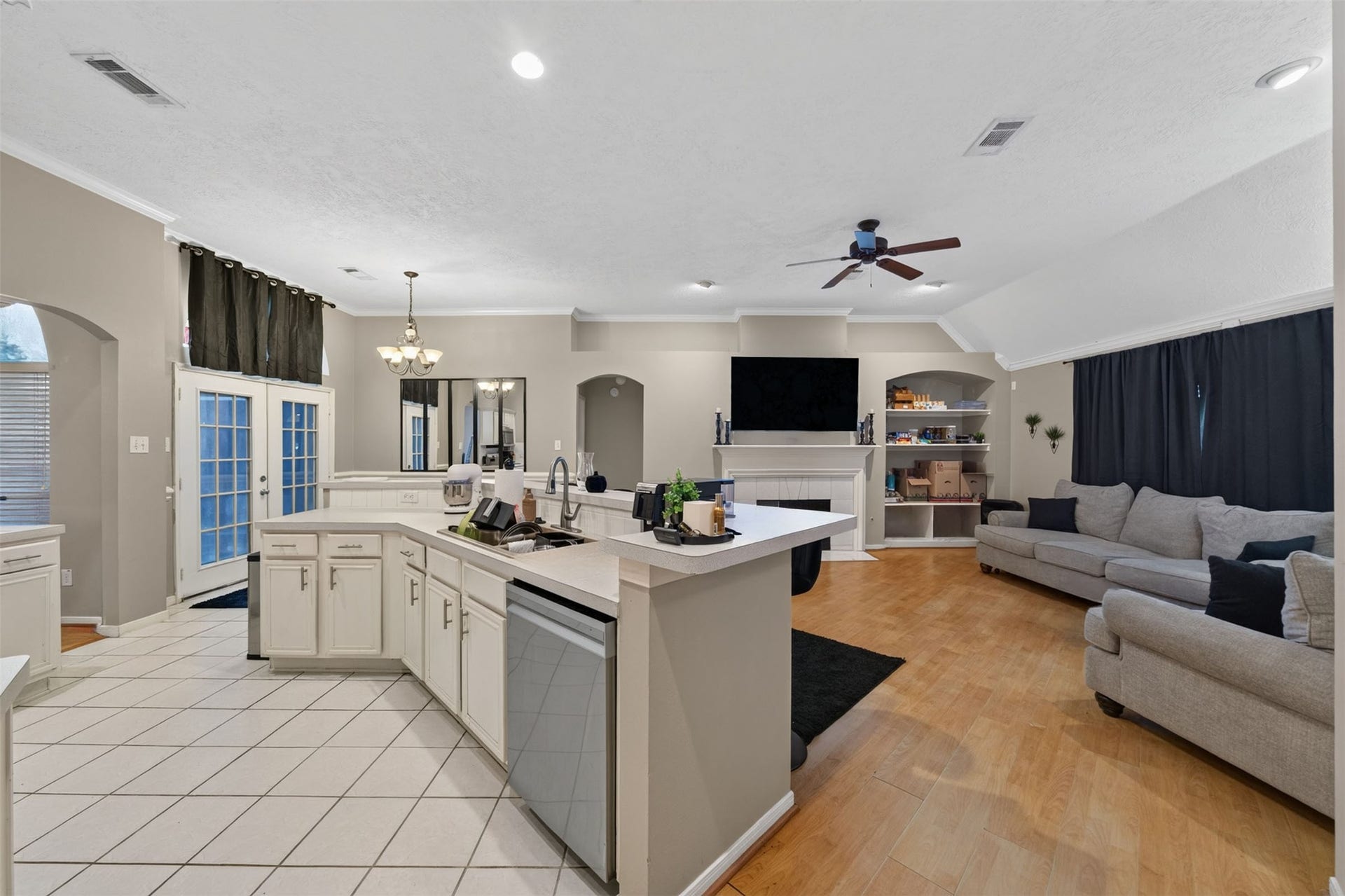 31303 Baker Lake Drive, Spring, TX 77386 31303 Baker Lake Drive, Spring, TX 77386