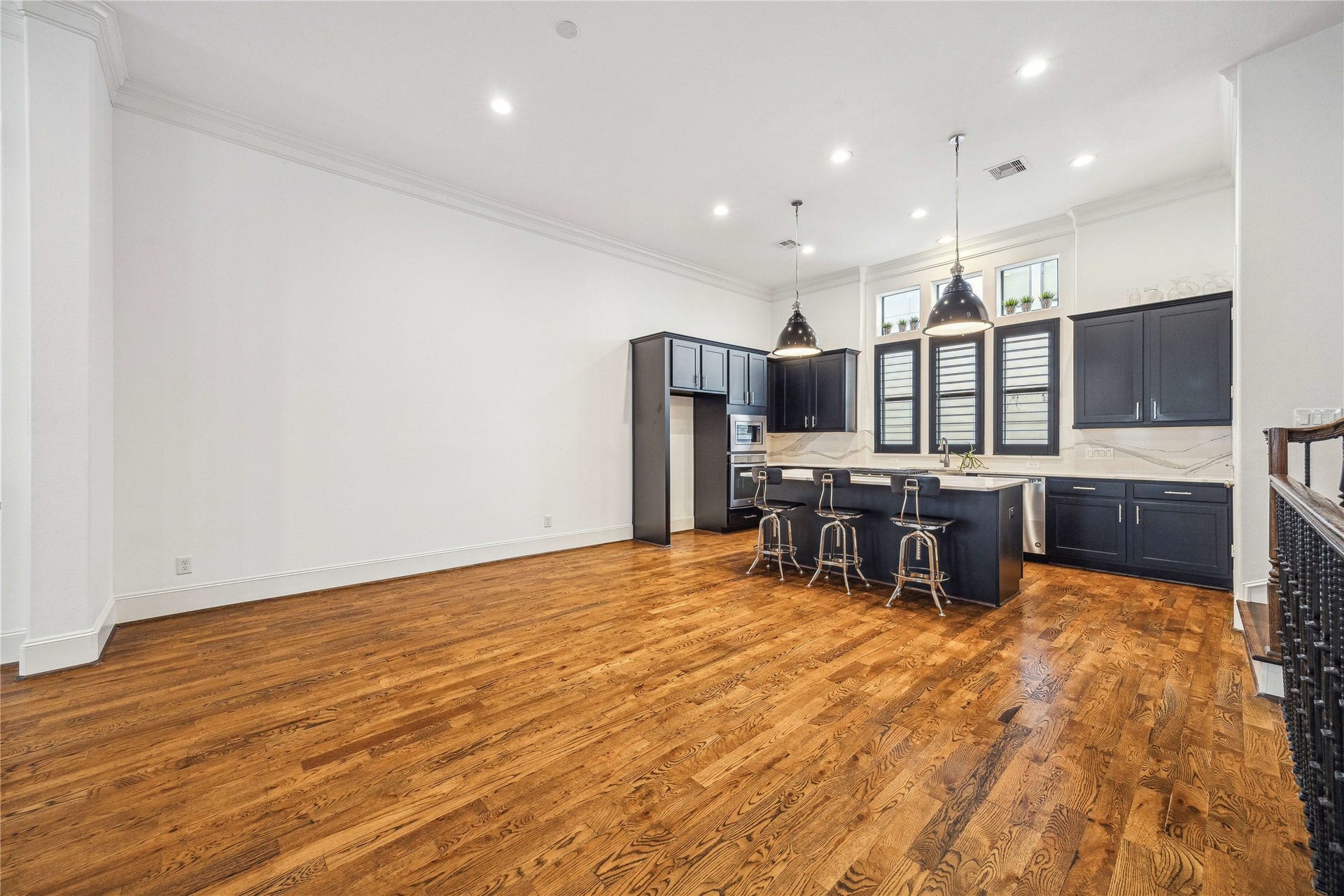 1839 Dart Street, Houston, TX 77007
