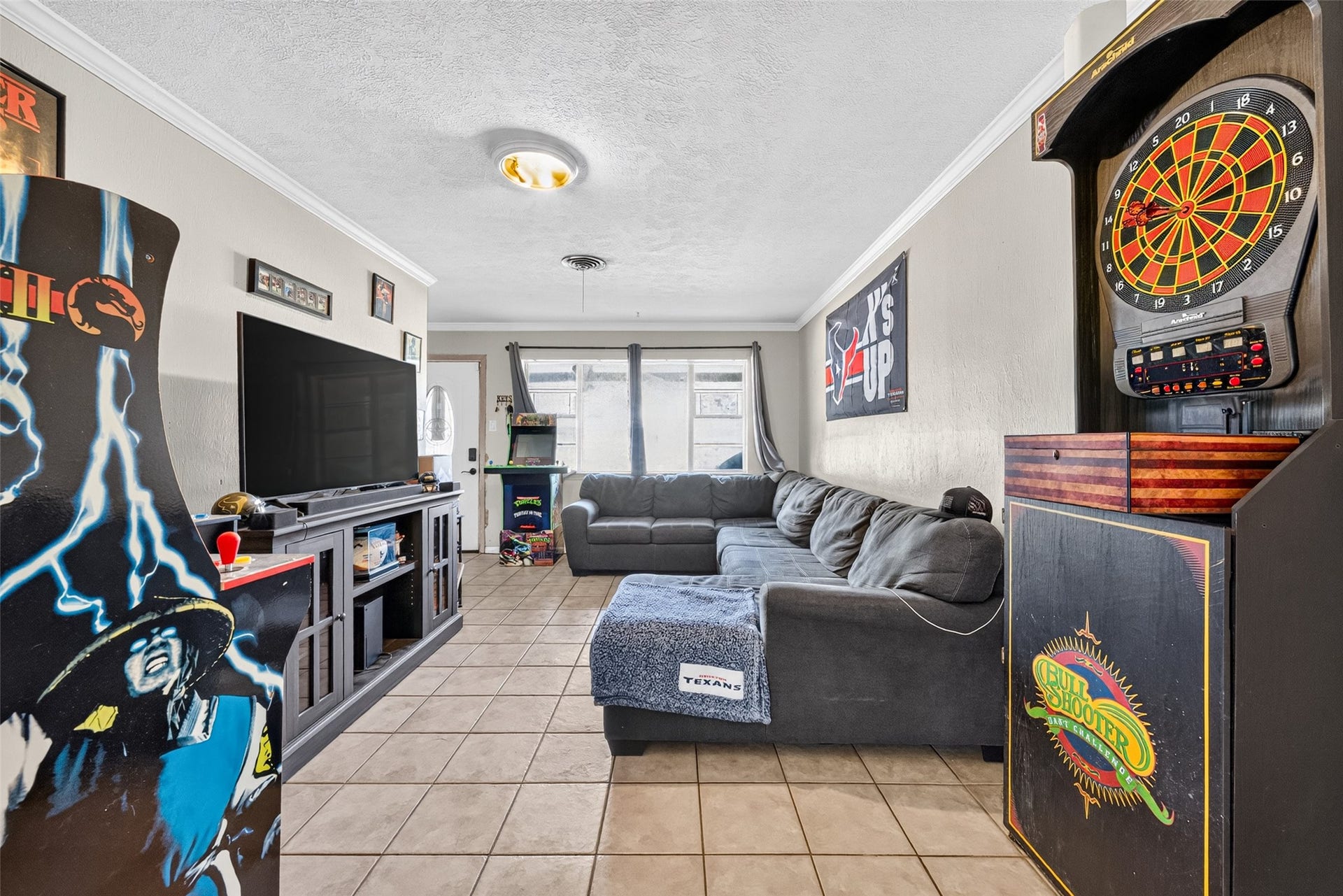 2230 Woodwind Way, League City, TX 77573 2230 Woodwind Way, League City, TX 77573
