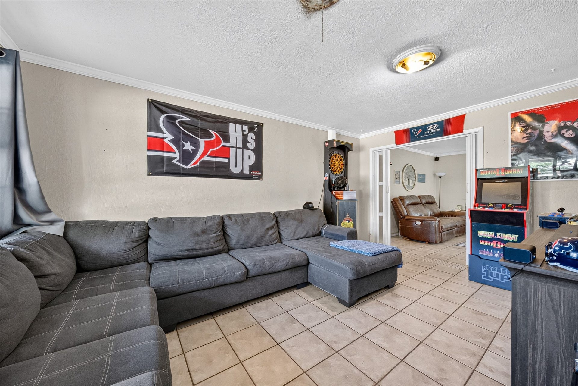 2230 Woodwind Way, League City, TX 77573 2230 Woodwind Way, League City, TX 77573