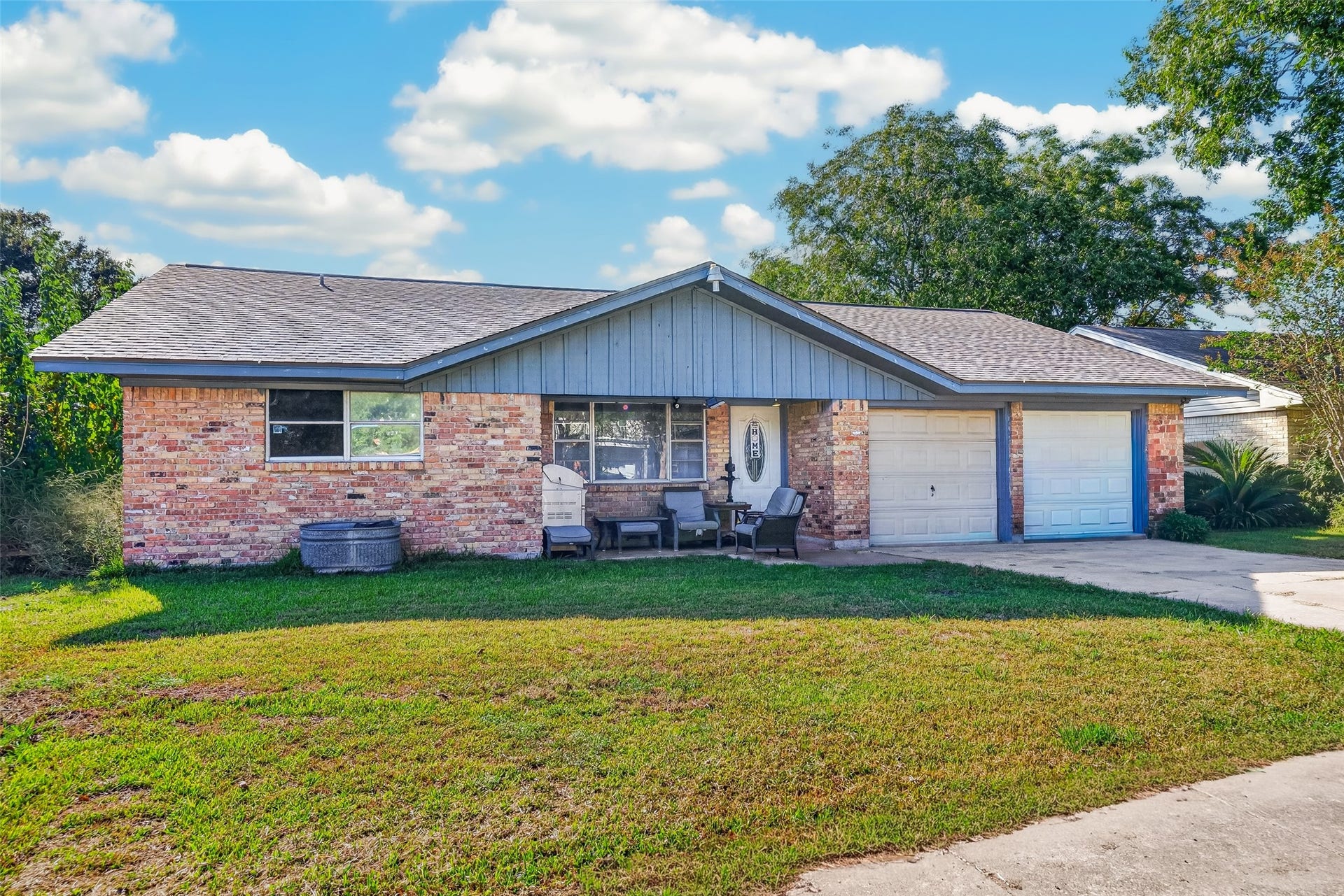 2230 Woodwind Way, League City, TX 77573 2230 Woodwind Way, League City, TX 77573