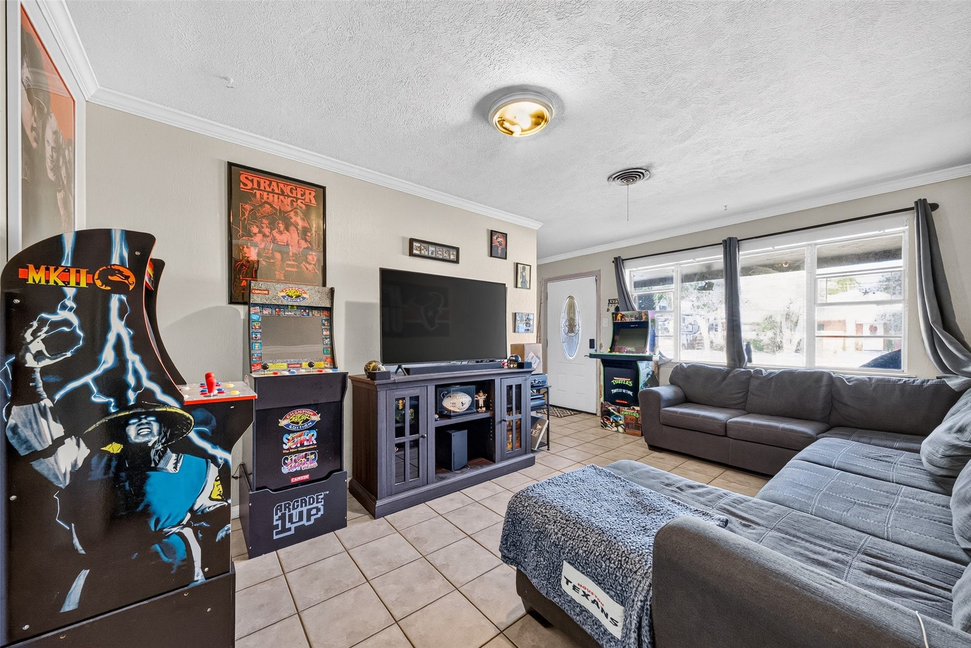 2230 Woodwind Way, League City, TX 77573 2230 Woodwind Way, League City, TX 77573
