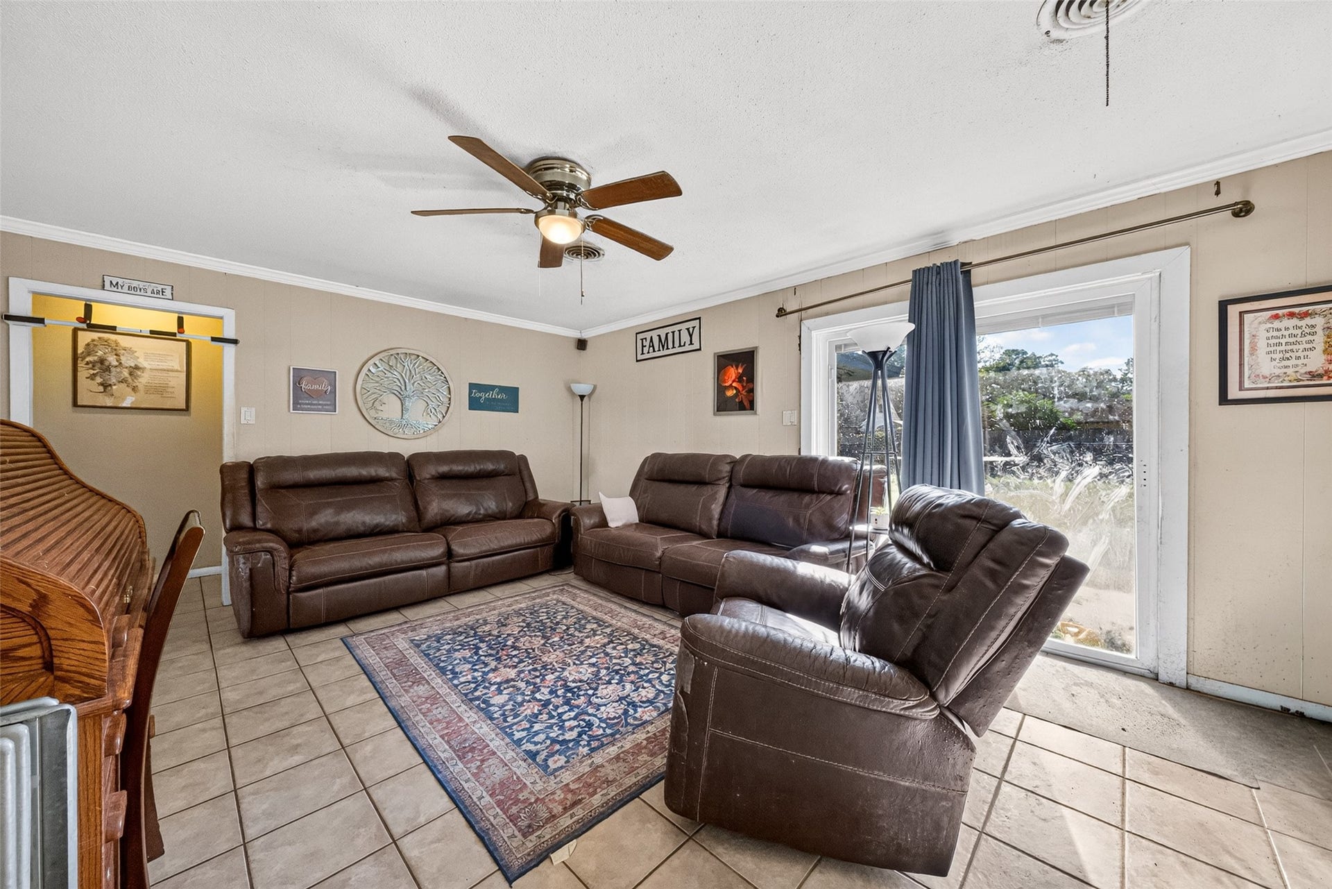 2230 Woodwind Way, League City, TX 77573 2230 Woodwind Way, League City, TX 77573