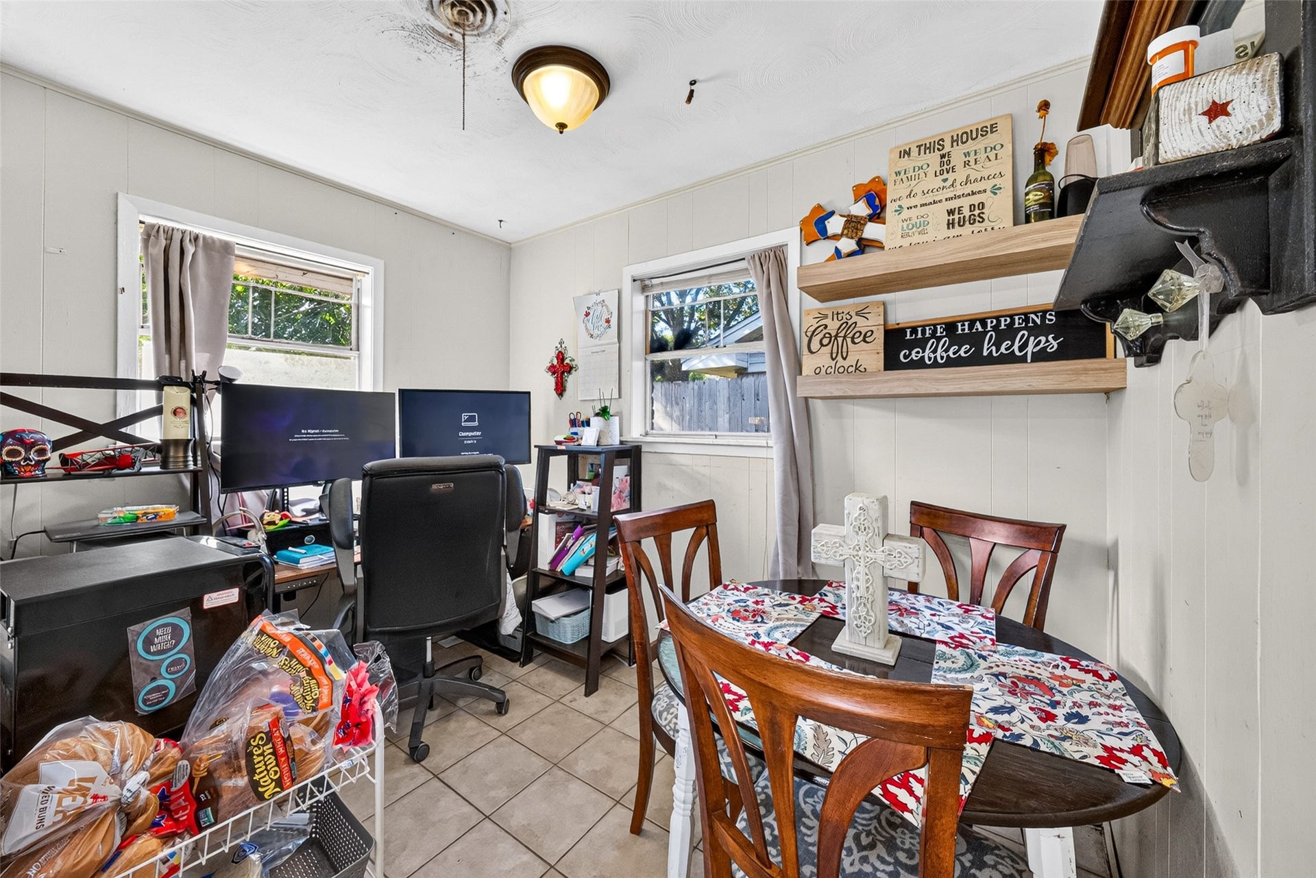 2230 Woodwind Way, League City, TX 77573 2230 Woodwind Way, League City, TX 77573