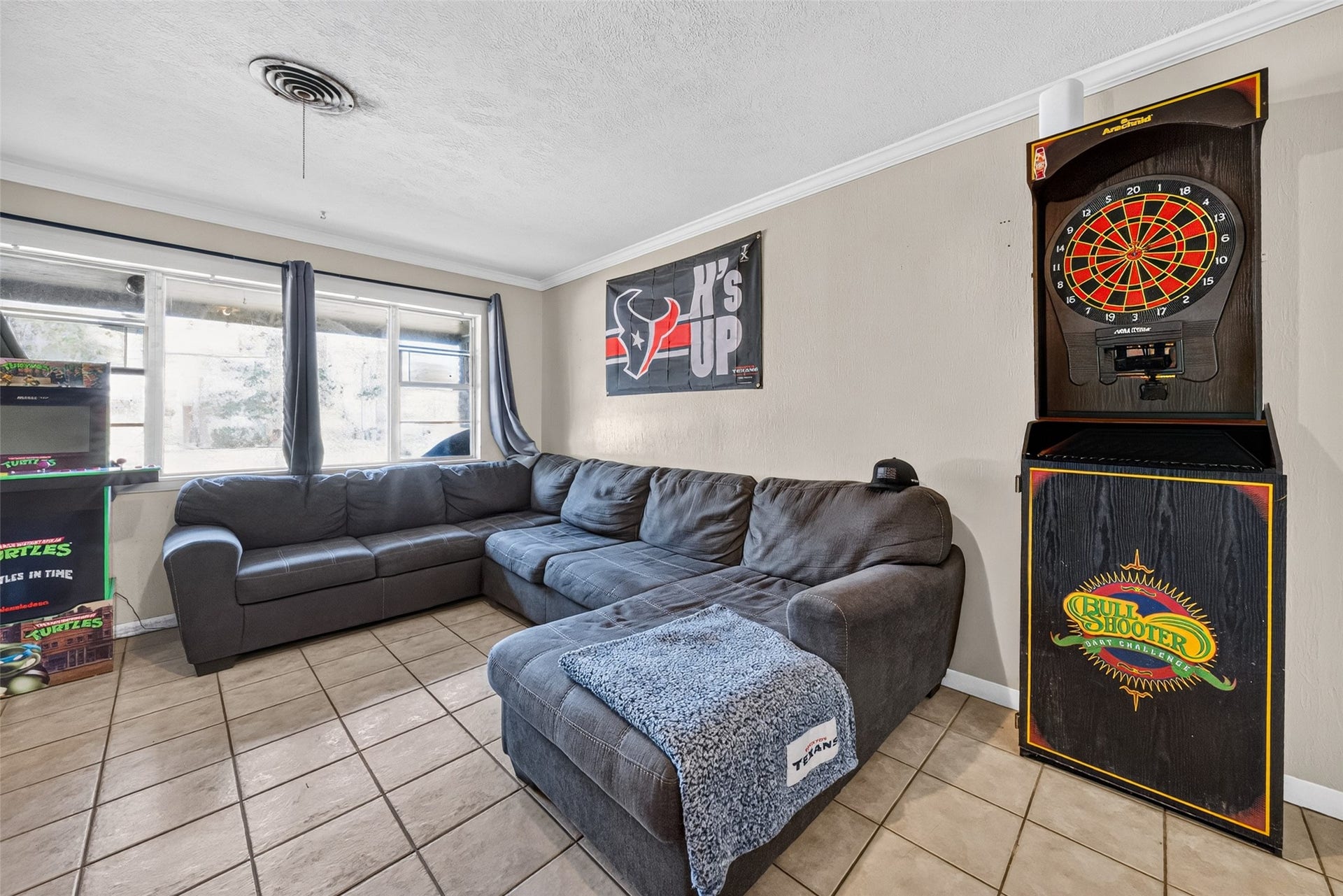 2230 Woodwind Way, League City, TX 77573 2230 Woodwind Way, League City, TX 77573