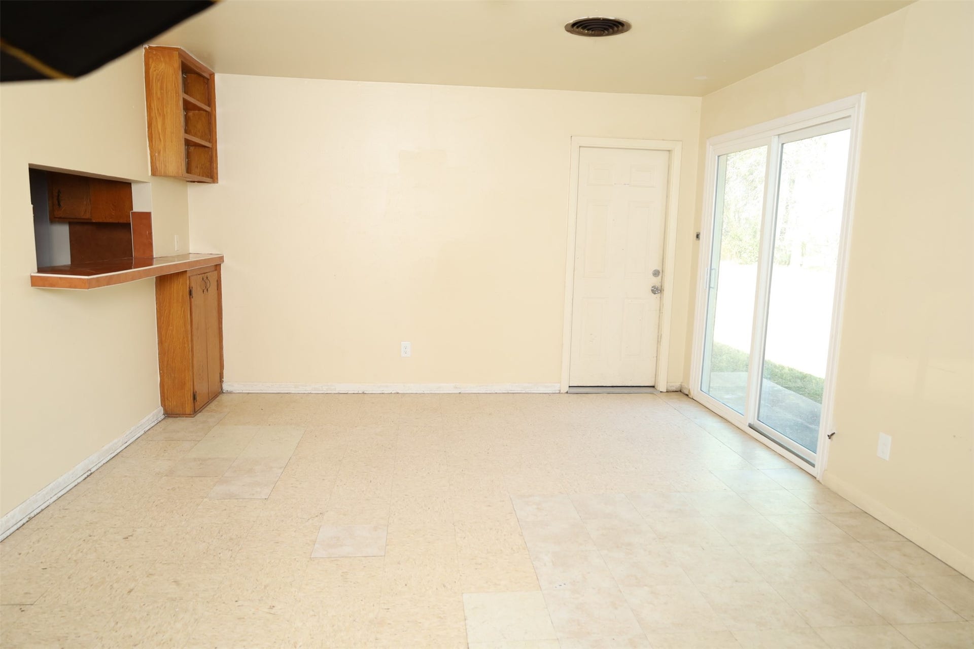 13207 Santa Teresa Road, Houston, TX 77045