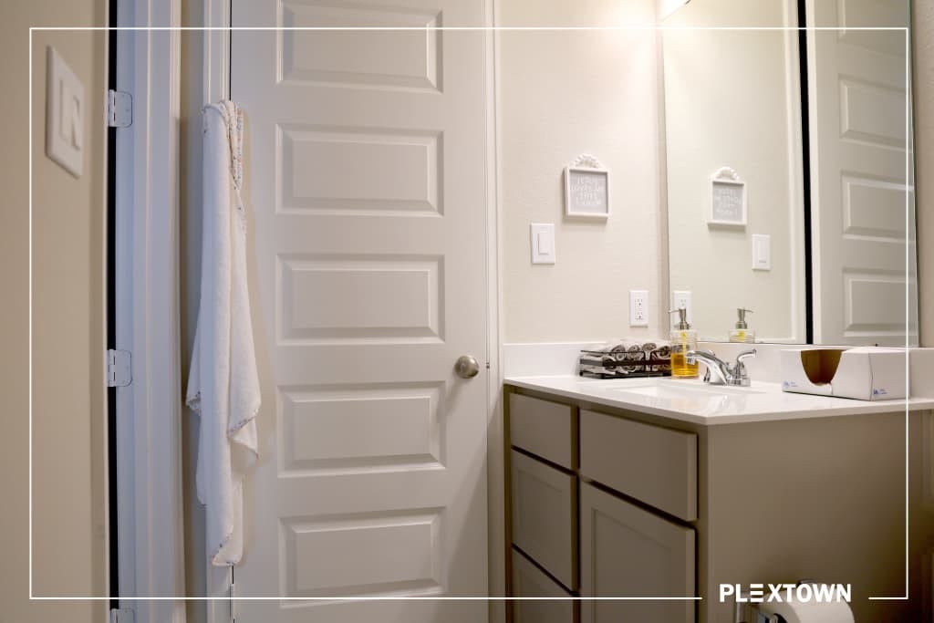 5323 Violet Ridge Drive, Richmond, TX 77469 5323 Violet Ridge Drive, Richmond, TX 77469