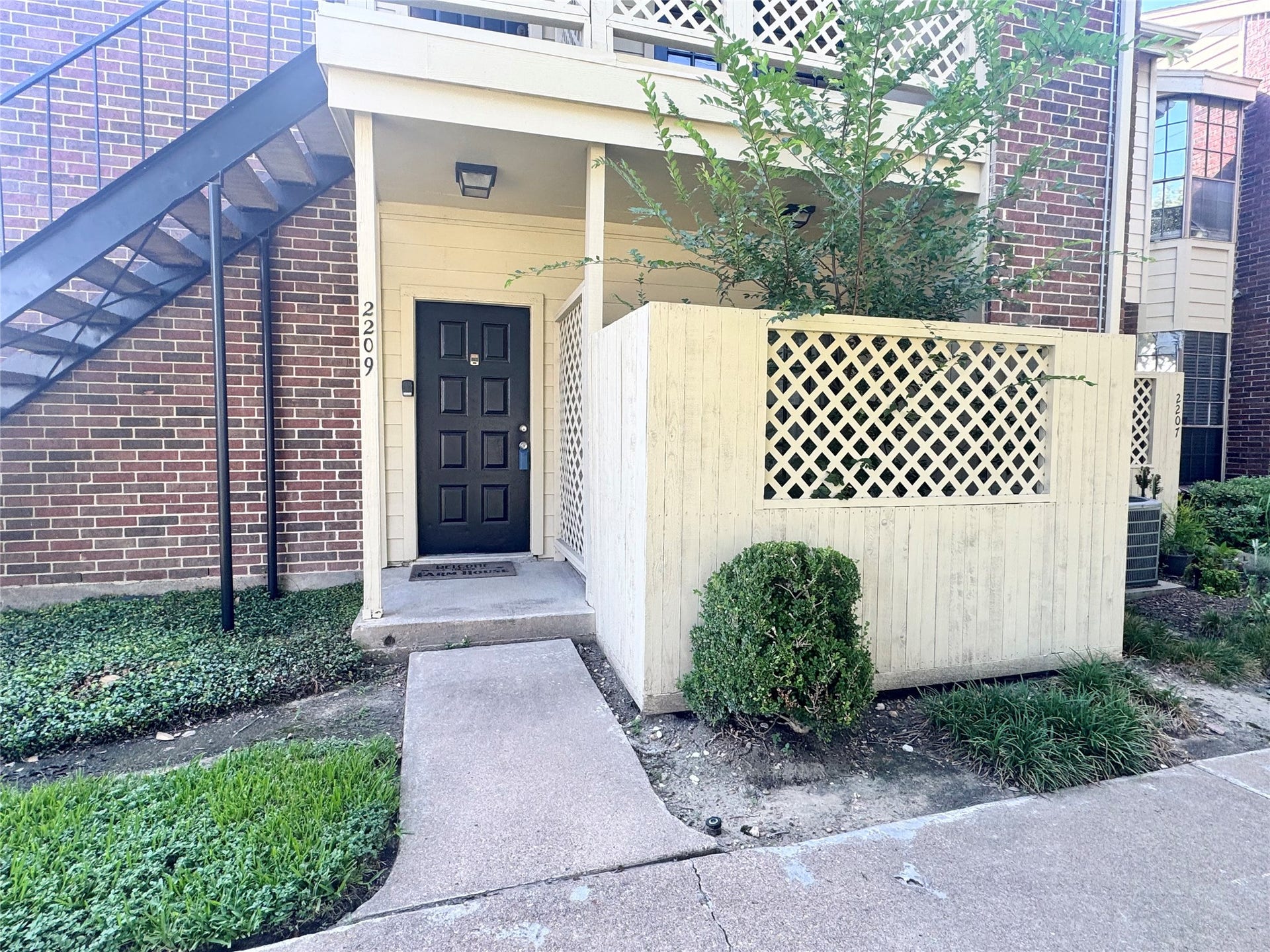 2121 El Paseo Street, #2209, Houston, TX 77054 2121 El Paseo Street, #2209, Houston, TX 77054