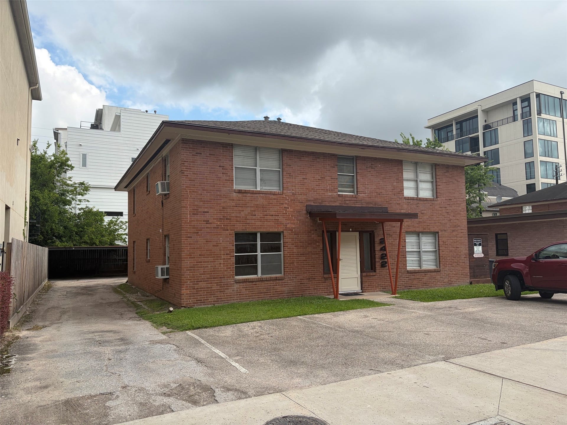 2422 Richton Street, #1, Houston, TX 77098 2422 Richton Street, #1, Houston, TX 77098