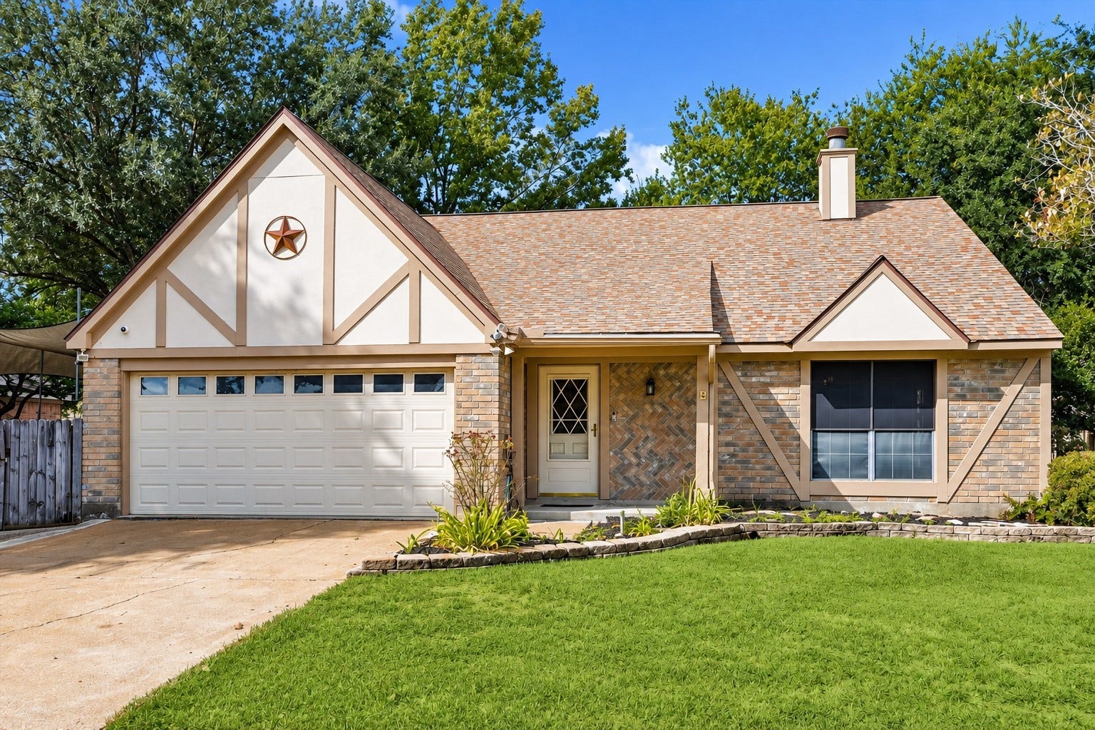 2716 Village Mills Drive, Pearland, TX 77584 Welcome to this affordable home in Pearland Willowick with boat/rv parking, multiple covered patio areas, large workshop. Spacious kitchen updated laminate flooring and more.