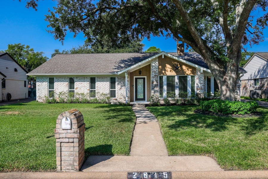 Property photo for 2815 Manila Lane, Houston, TX