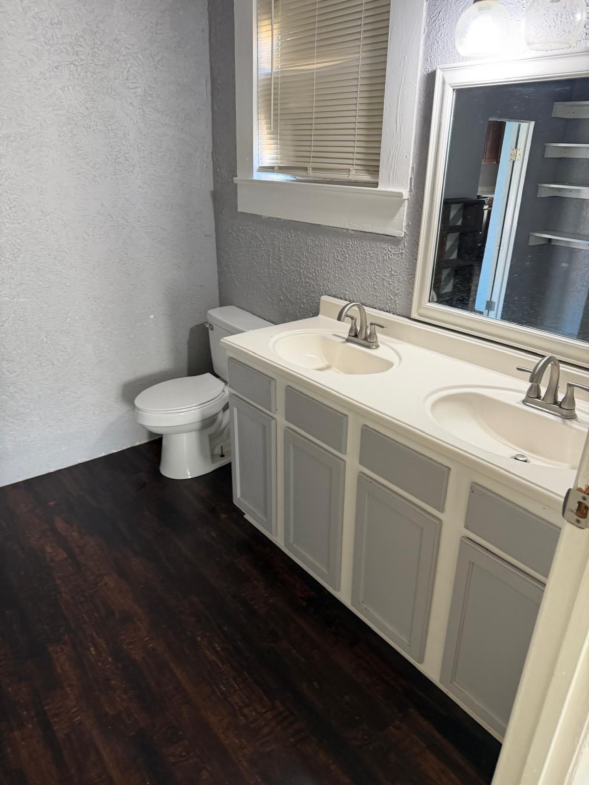 310 Pine Bluff Street, La Porte, TX 77571 310 Pine Bluff Street, La Porte, TX 77571