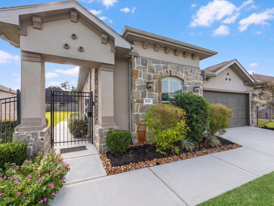 Property photo for 5035 Robin Park Court, Porter, TX