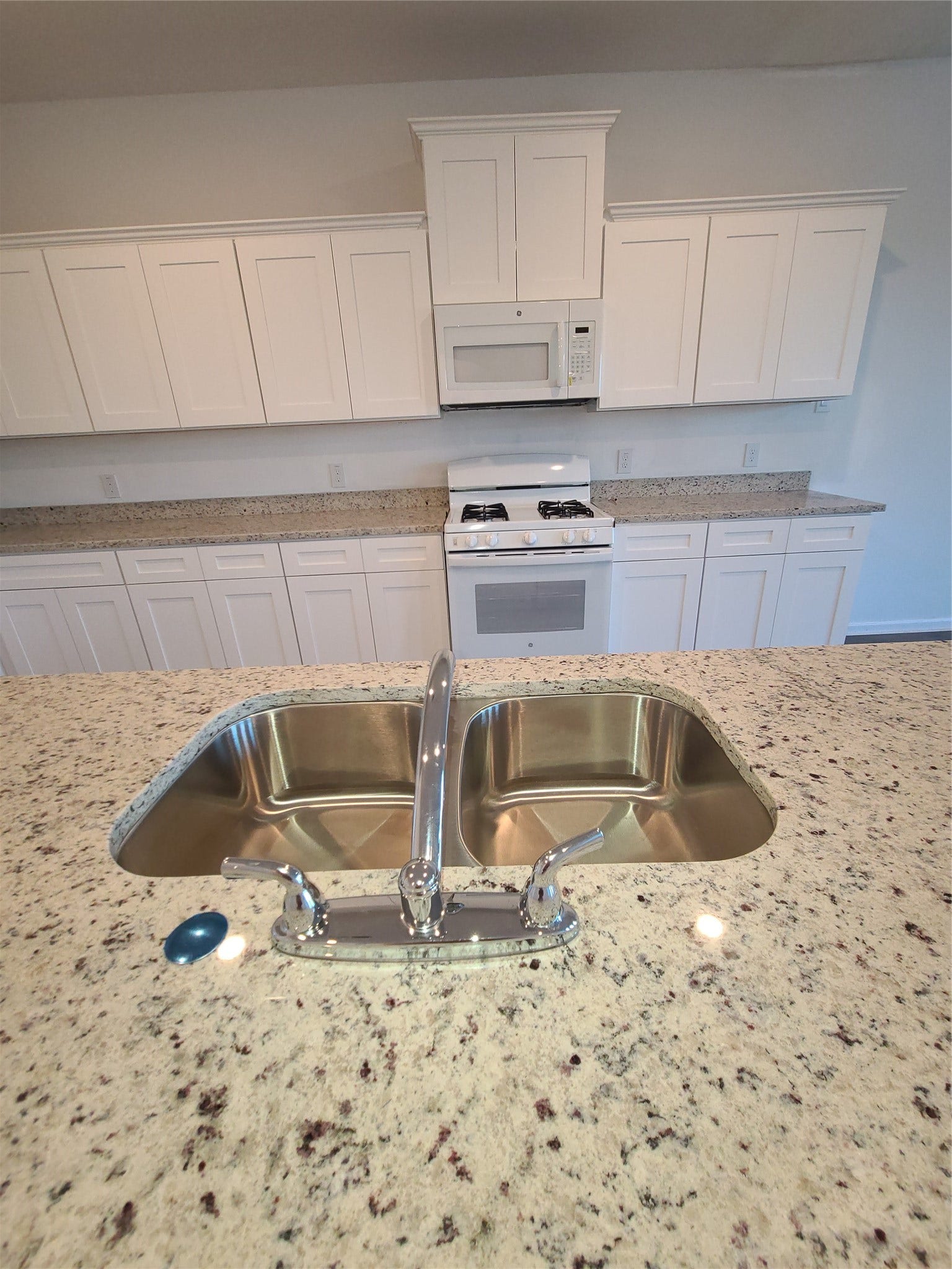 11135 Beverley Park Street, Sugar Land, TX 77498 11135 Beverley Park Street, Sugar Land, TX 77498