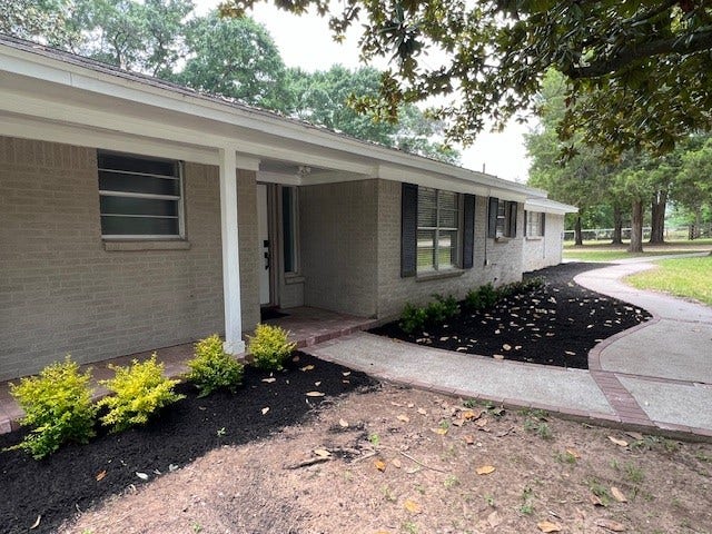 Front Entry Area