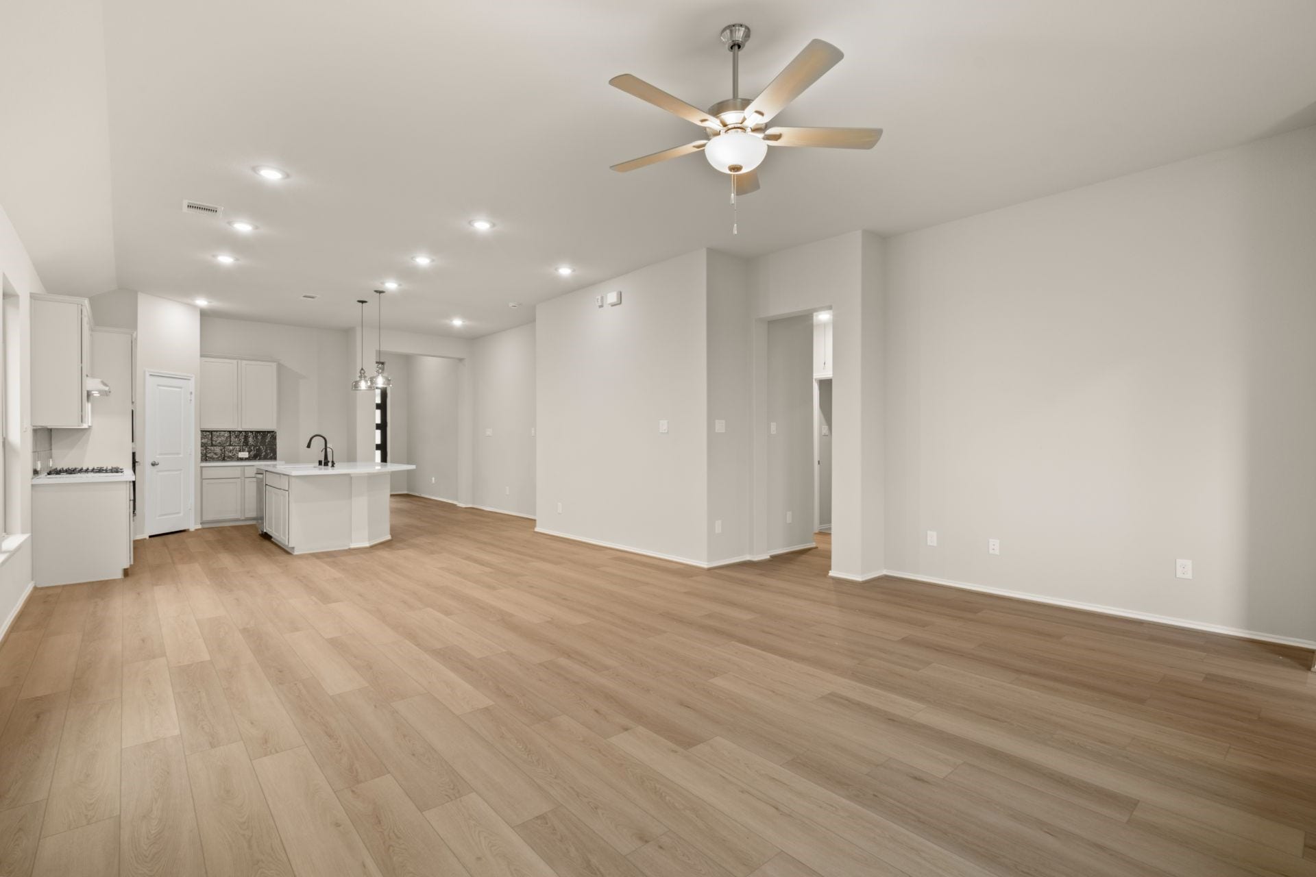 6714 Davis Field Drive, Manvel, TX 77578 6714 Davis Field Drive, Manvel, TX 77578
