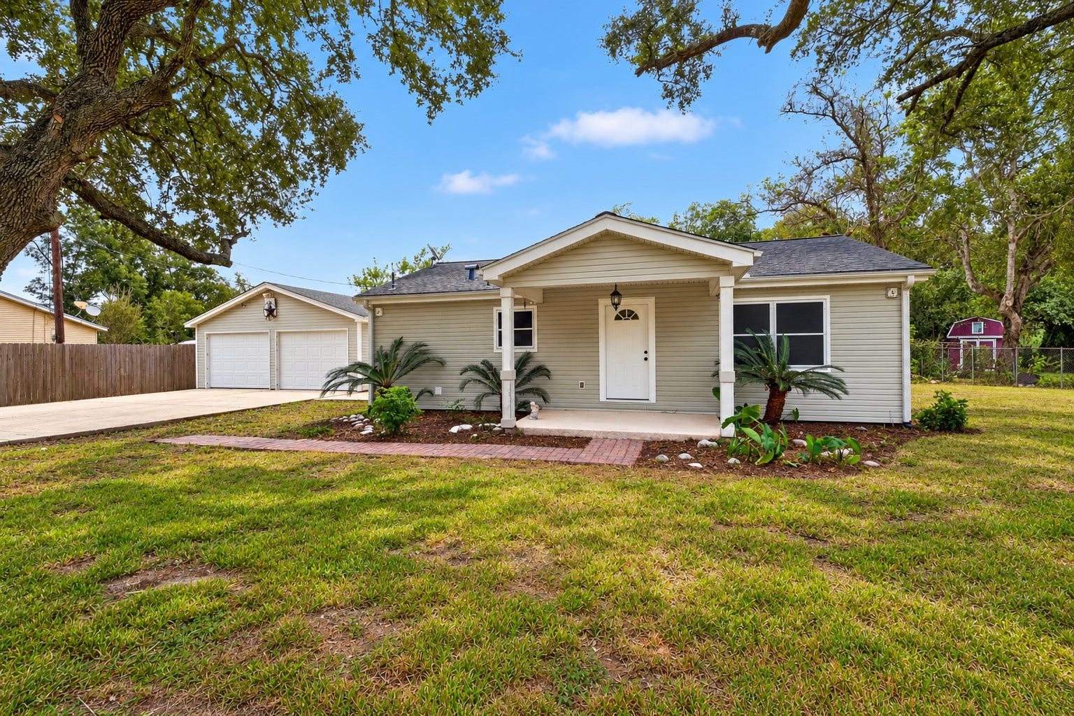 4701 Cherry Street, Santa Fe, TX 77517 4701 Cherry Street, Santa Fe, TX 77517