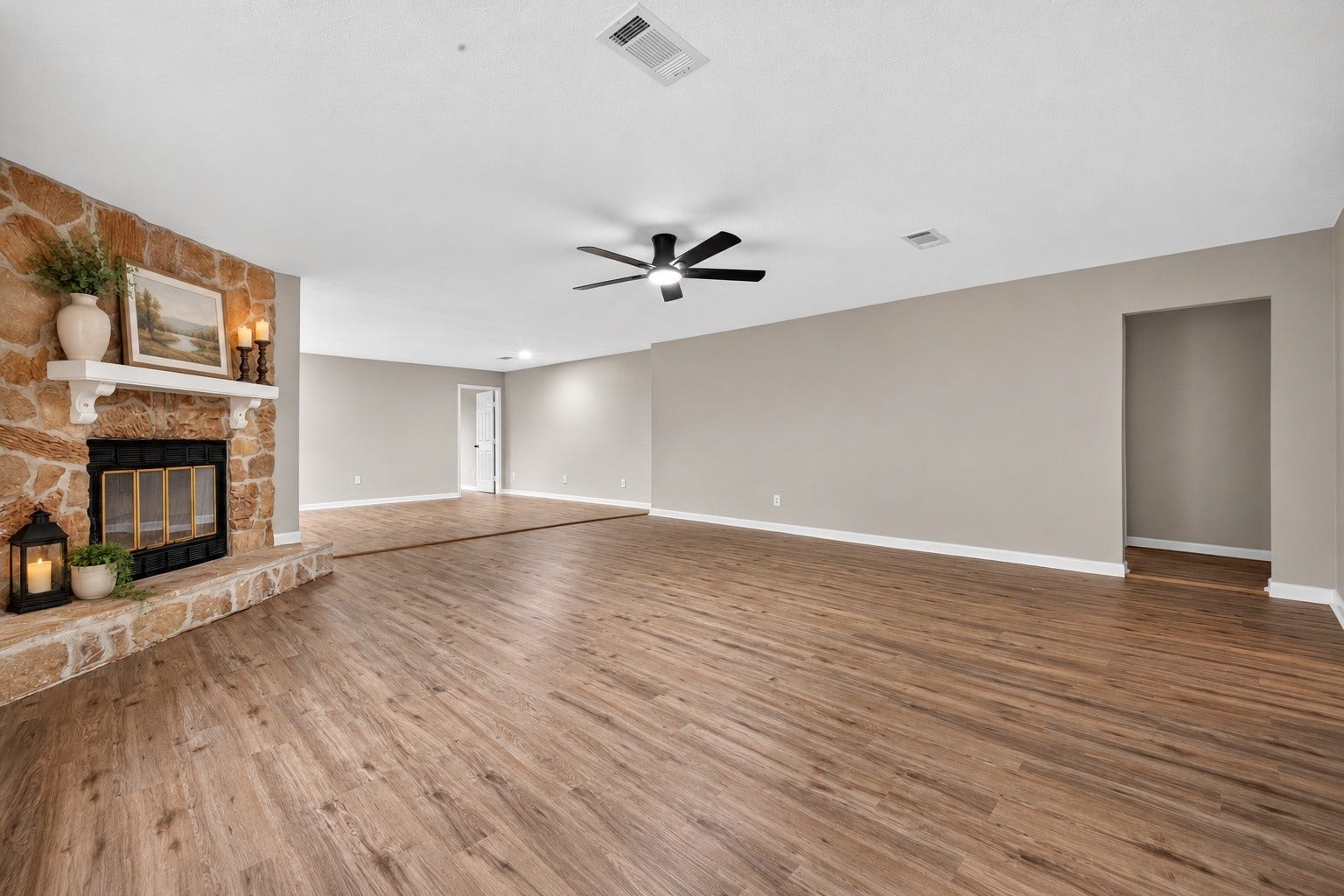 4701 Cherry Street, Santa Fe, TX 77517 View from the corner of the 2nd living room