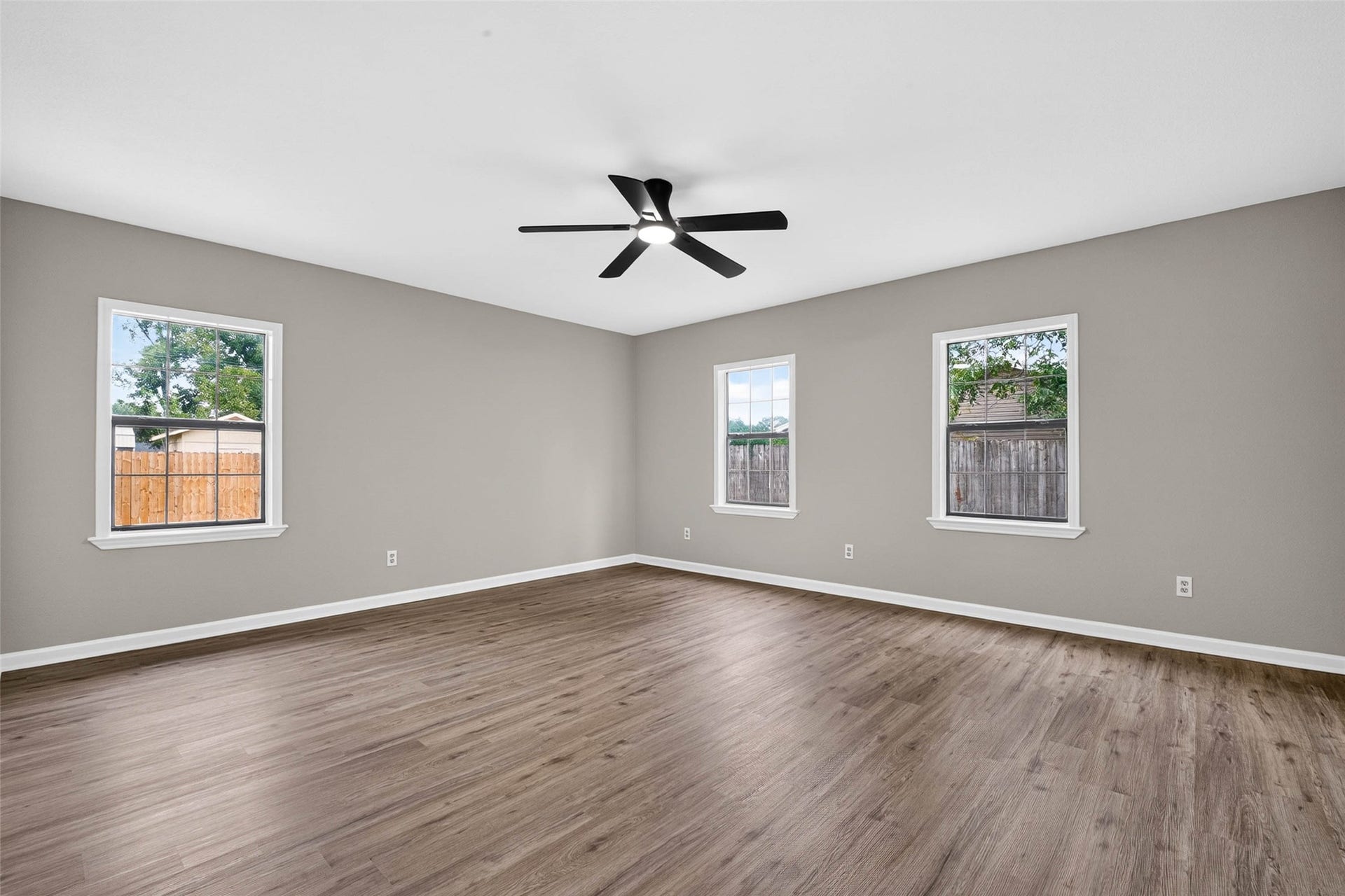 4701 Cherry Street, Santa Fe, TX 77517 Back Bedroom #4