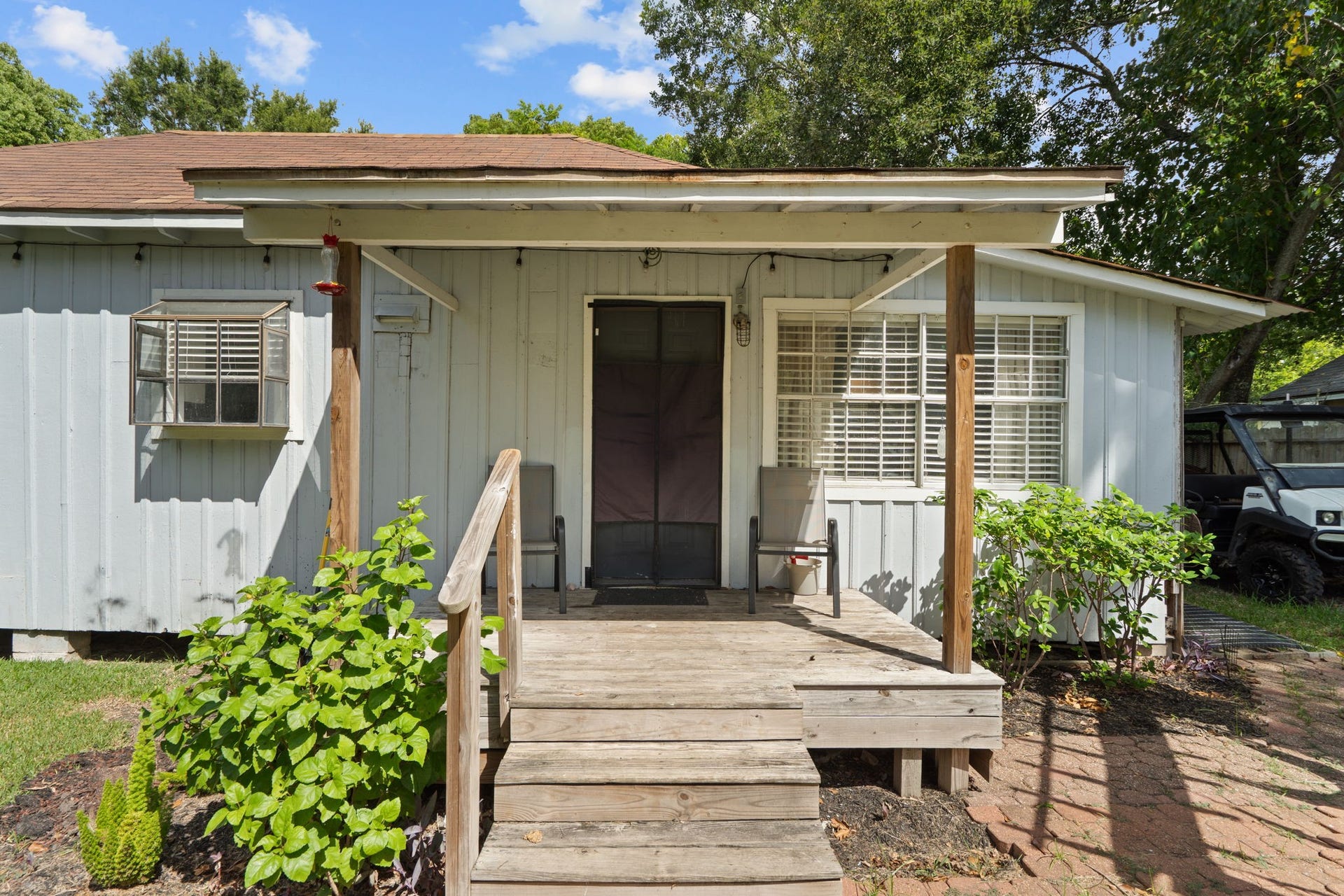 3915 W Estes Drive Drive, Bacliff, TX 77518 3915 W Estes Drive Drive, Bacliff, TX 77518