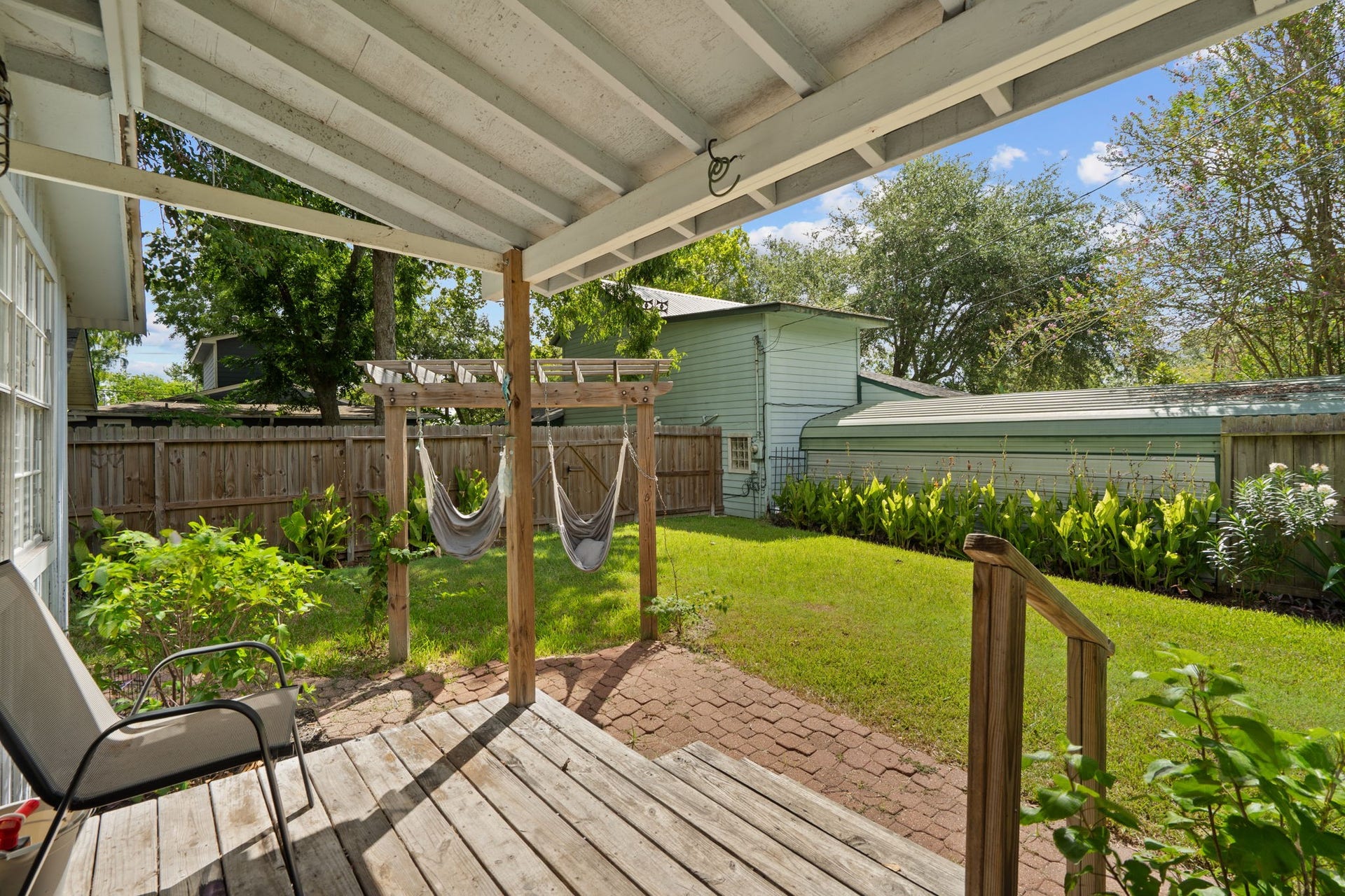 3915 W Estes Drive Drive, Bacliff, TX 77518 3915 W Estes Drive Drive, Bacliff, TX 77518