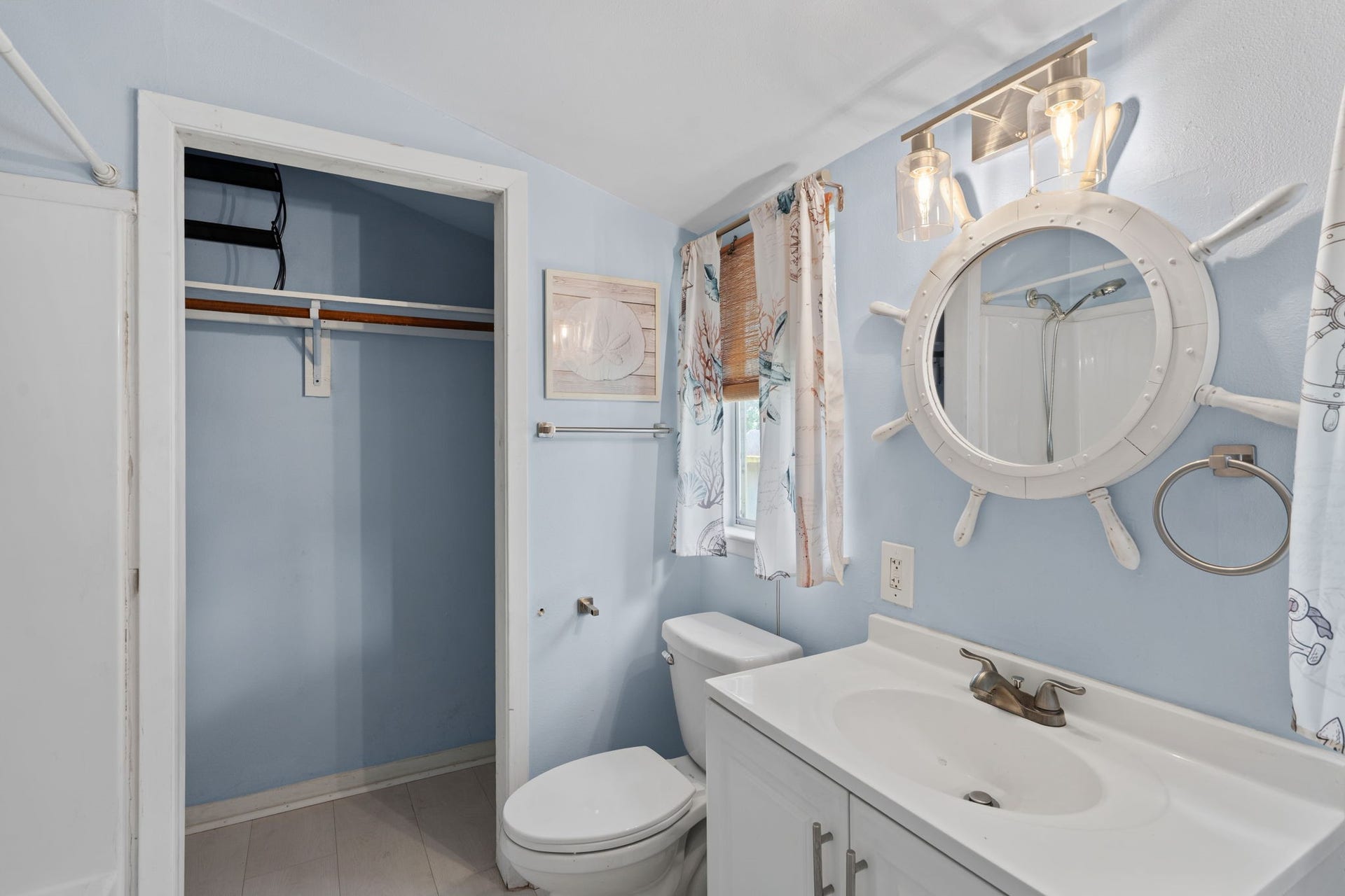 3915 W Estes Drive Drive, Bacliff, TX 77518 3915 W Estes Drive Drive, Bacliff, TX 77518