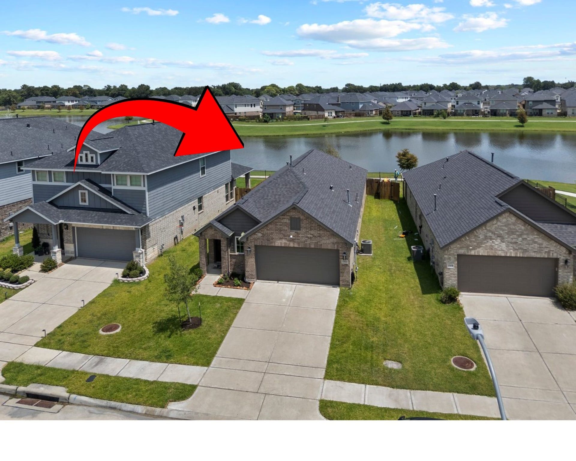 15427 Bollardpoint Lane, Houston, TX 77053 Welcome home.