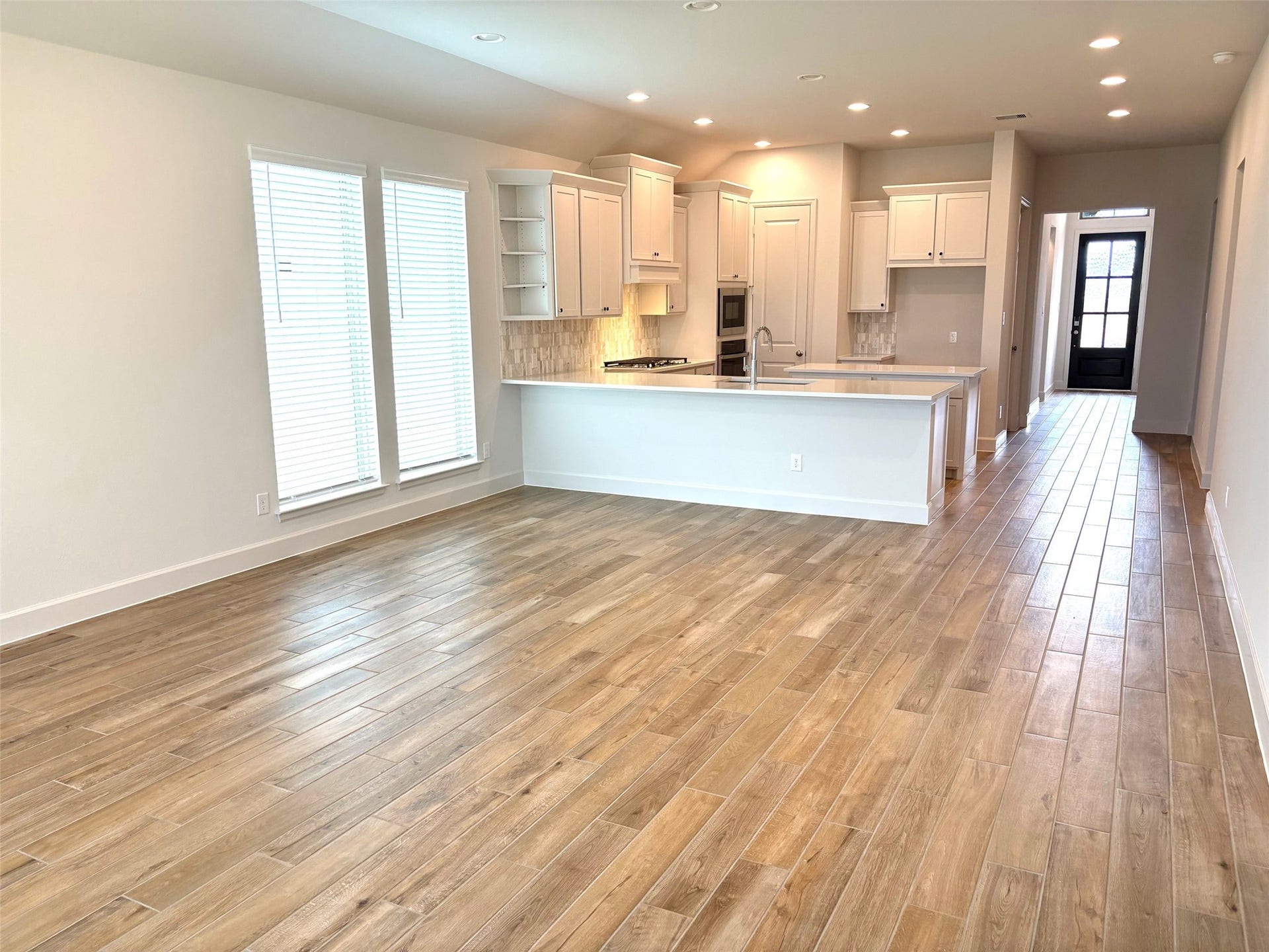 42726 Loma Vista Court, Magnolia, TX 77354 42726 Loma Vista Court, Magnolia, TX 77354
