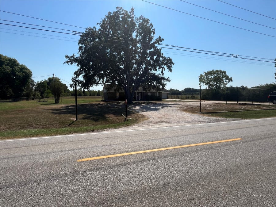 Property photo for 13927 Boudreaux Road, Tomball, TX