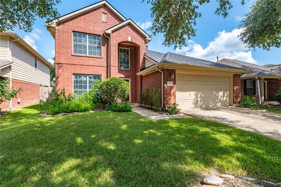 Property photo for 5708 Montclair Hill Lane, Rosharon, TX