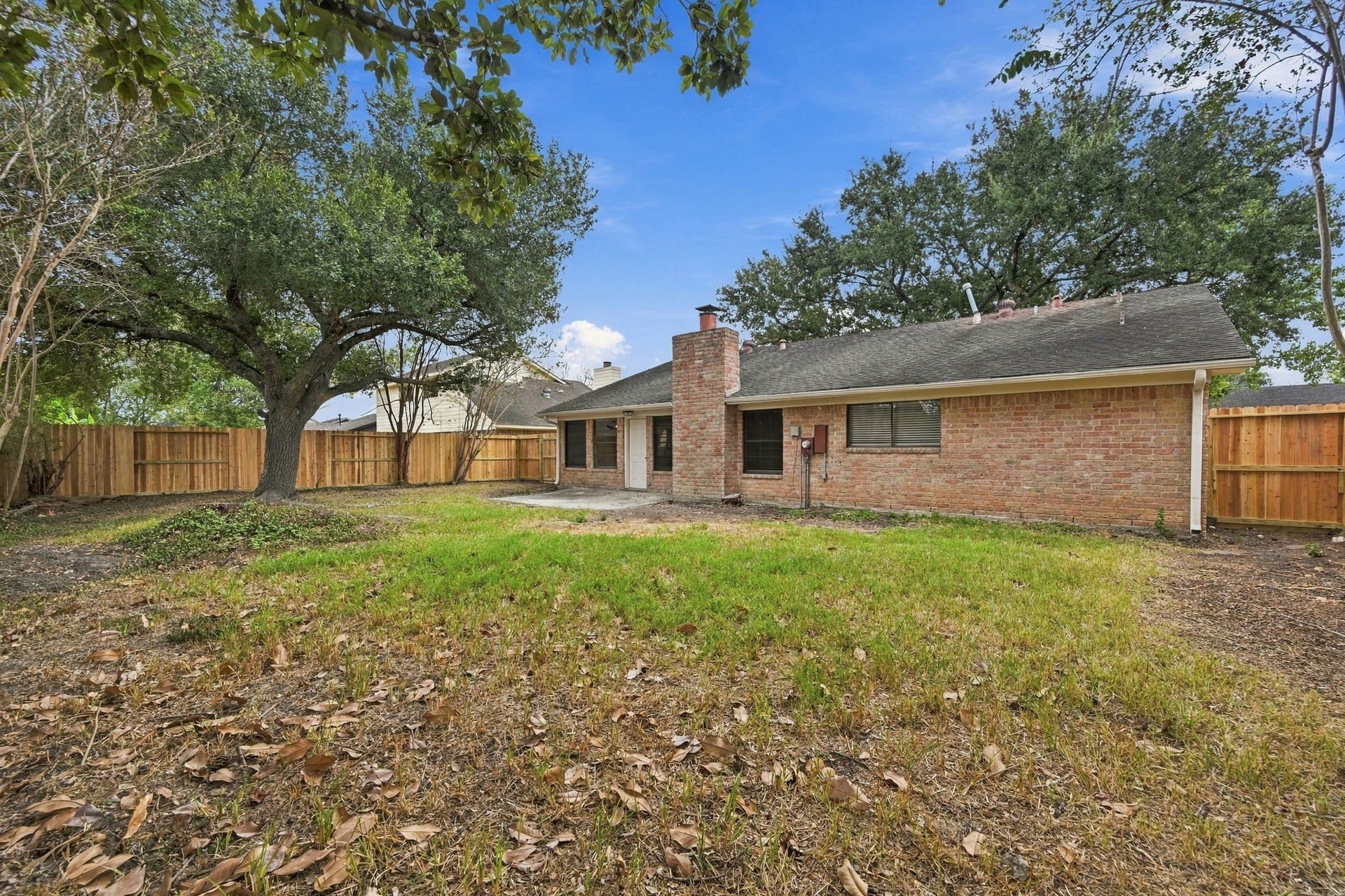 9859 Sageroyal Lane, Houston, TX 77089 9859 Sageroyal Lane, Houston, TX 77089