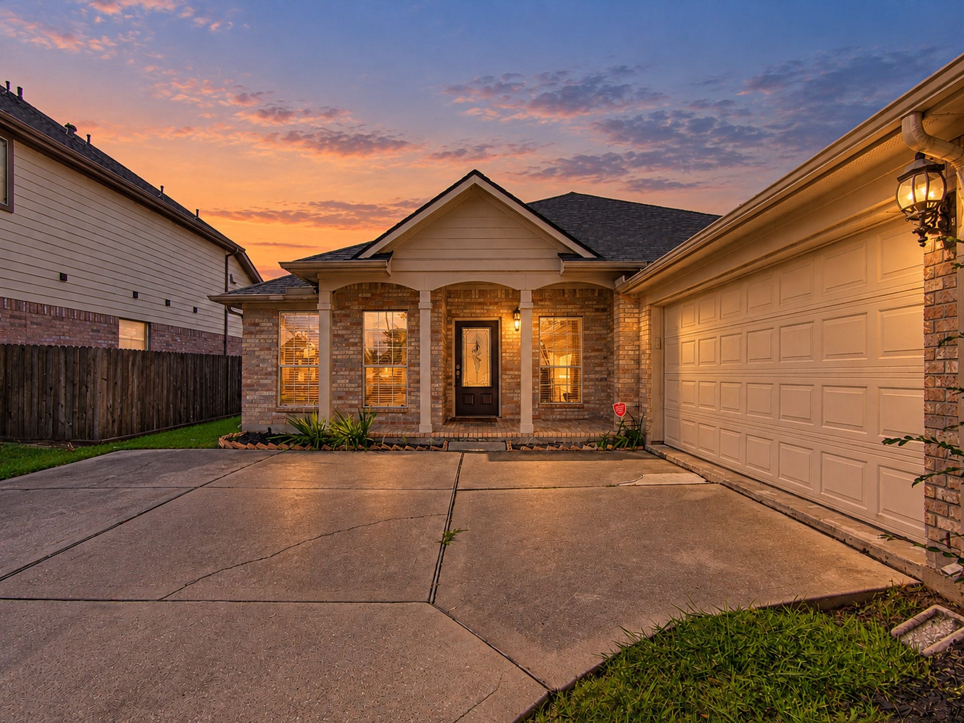 12906 Brook Arbor Court, Pearland, TX 77584 A covered front entry welcomes you home