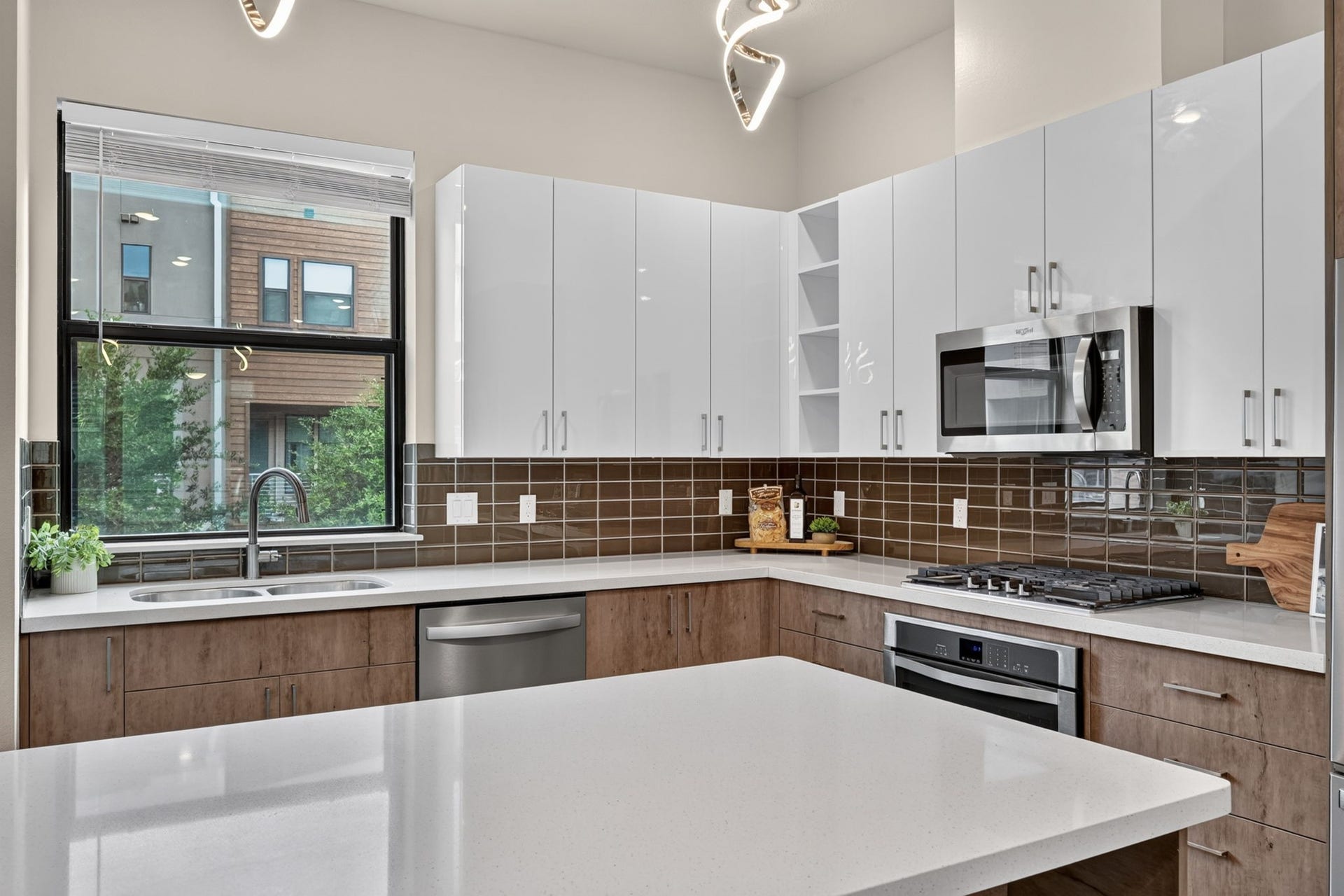 2401 Crawford Street, #D1C, Houston, TX 77004