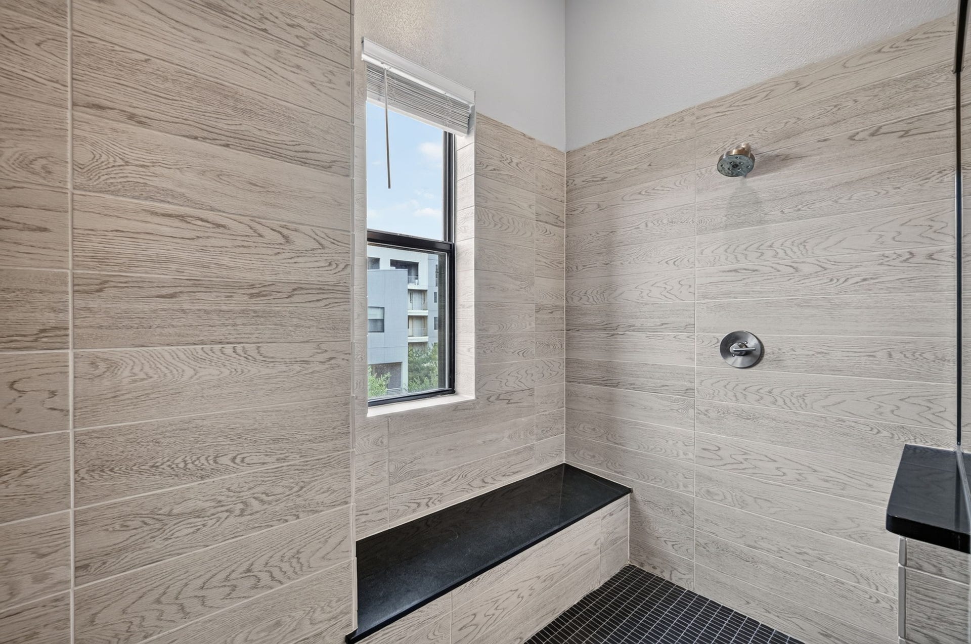2401 Crawford Street, #D1C, Houston, TX 77004