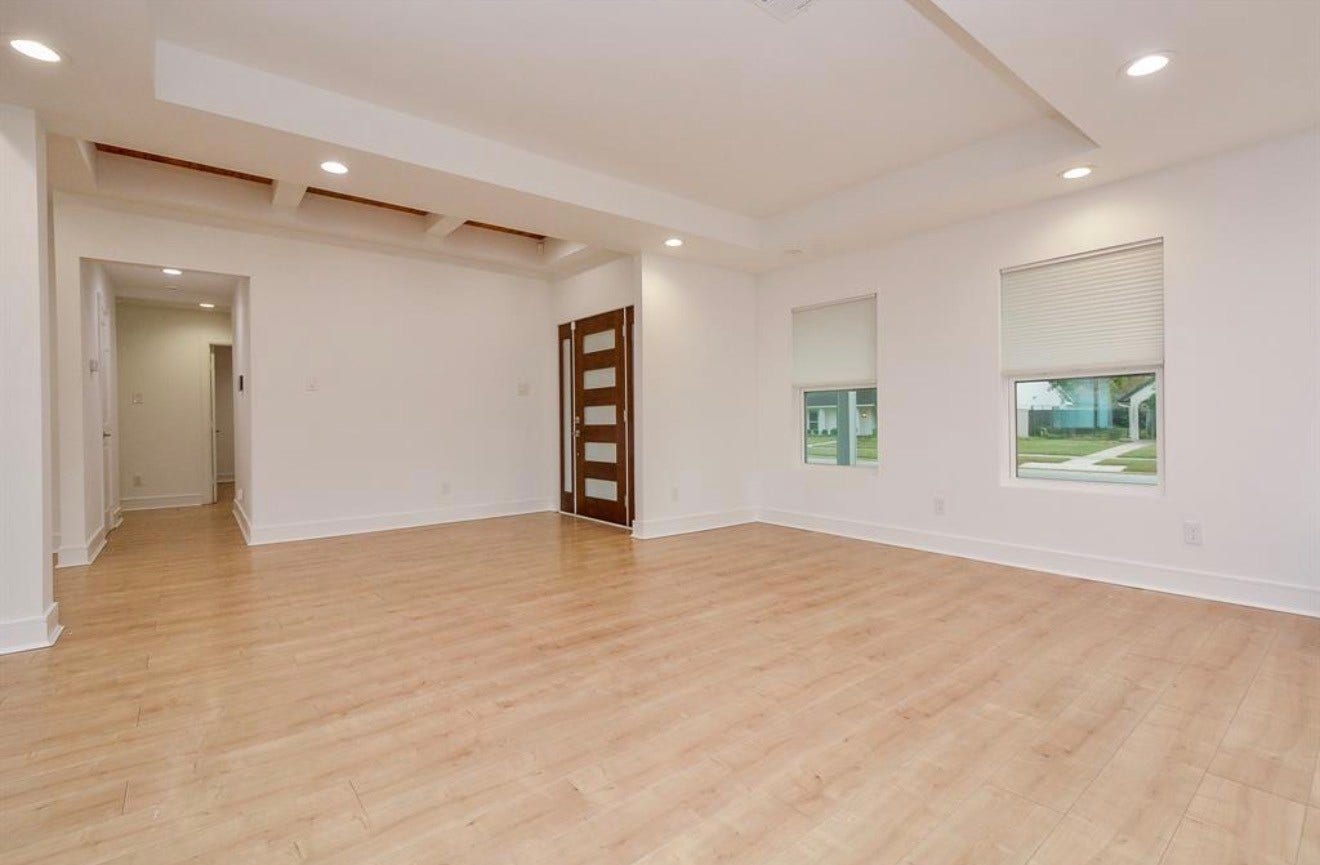 10603 Riverview Drive, Houston, TX 77042 10603 Riverview Drive, Houston, TX 77042