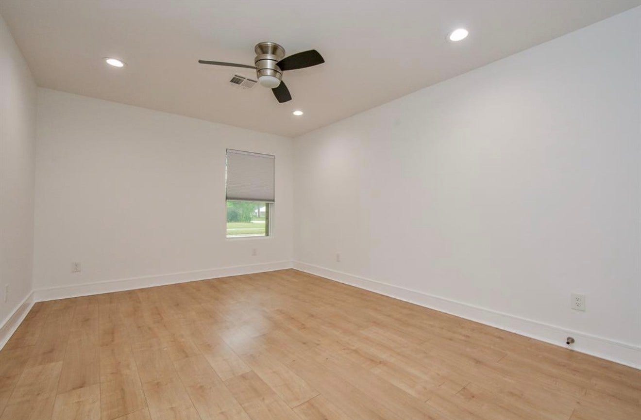 10603 Riverview Drive, Houston, TX 77042 10603 Riverview Drive, Houston, TX 77042