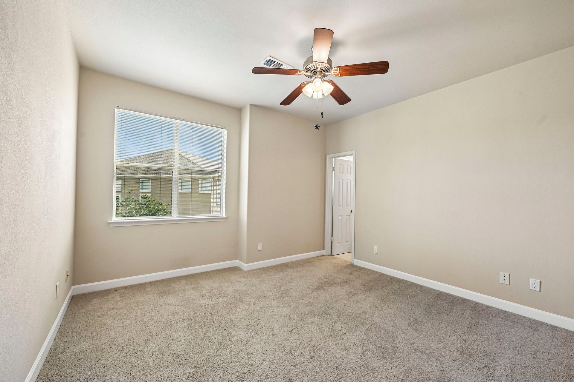 12707 Boheme Drive, #1103, Houston, TX 77024 12707 Boheme Drive, #1103, Houston, TX 77024