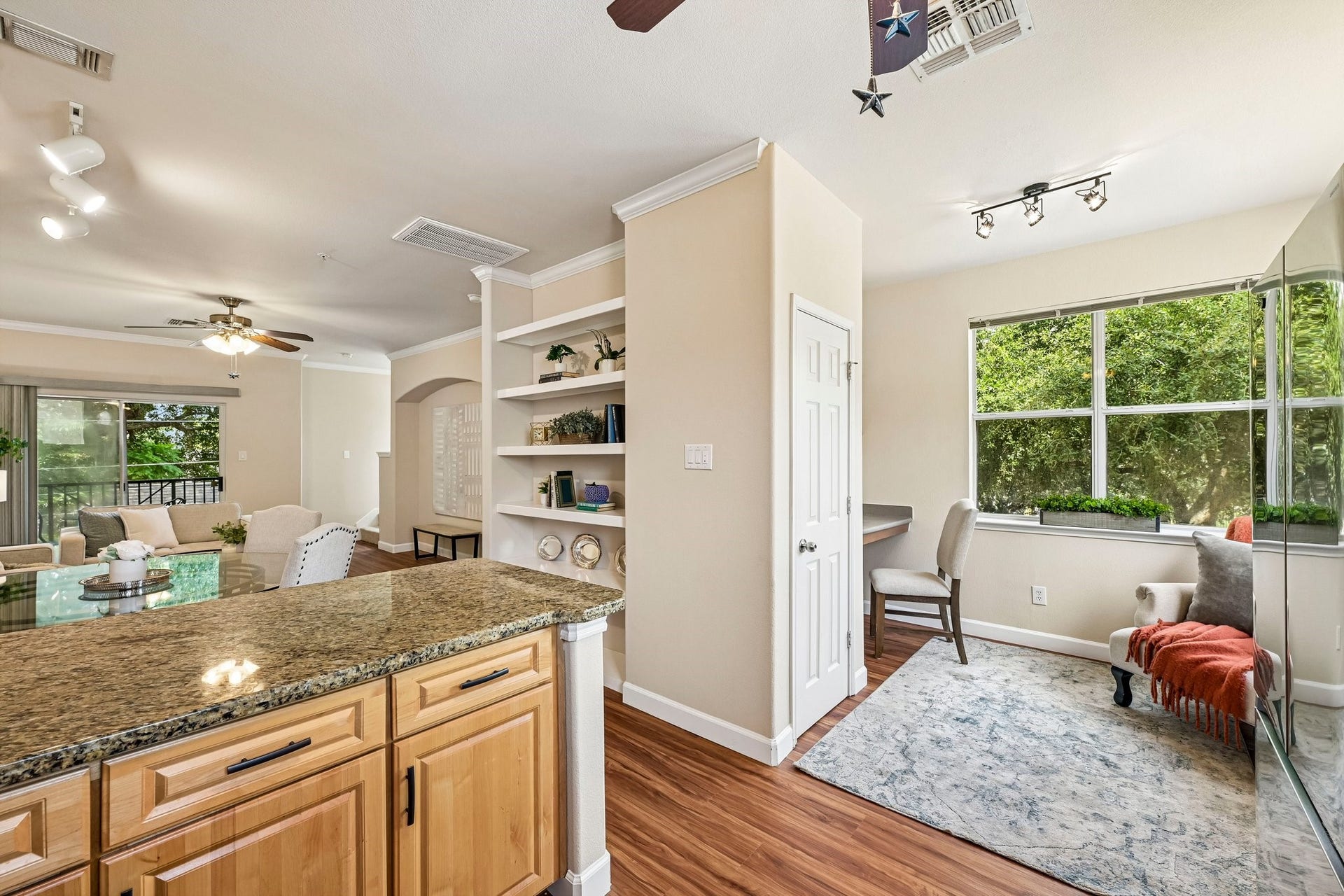 12707 Boheme Drive, #1103, Houston, TX 77024 12707 Boheme Drive, #1103, Houston, TX 77024