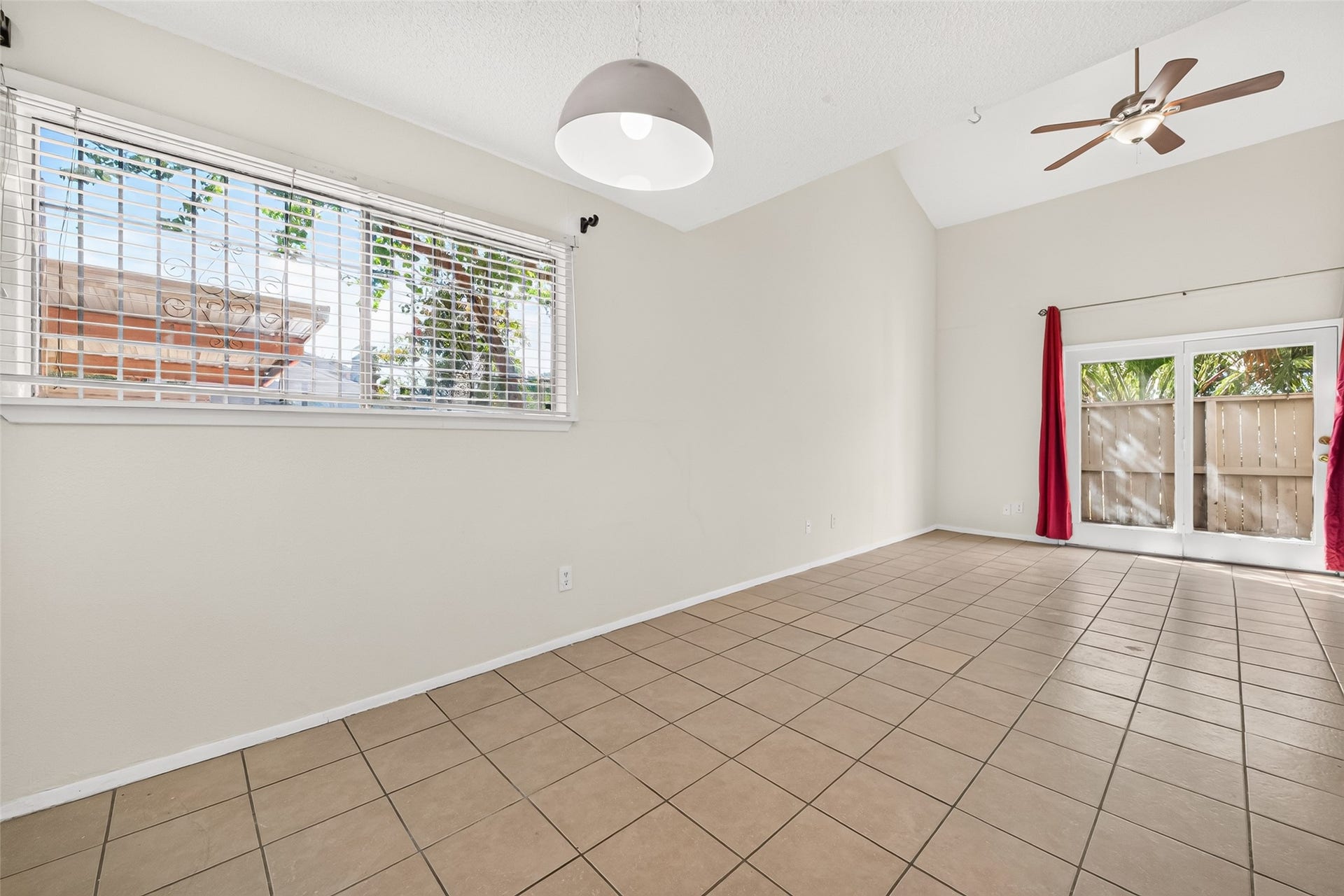 9523 Pagewood Lane, #9523, Houston, TX 77063 9523 Pagewood Lane, #9523, Houston, TX 77063