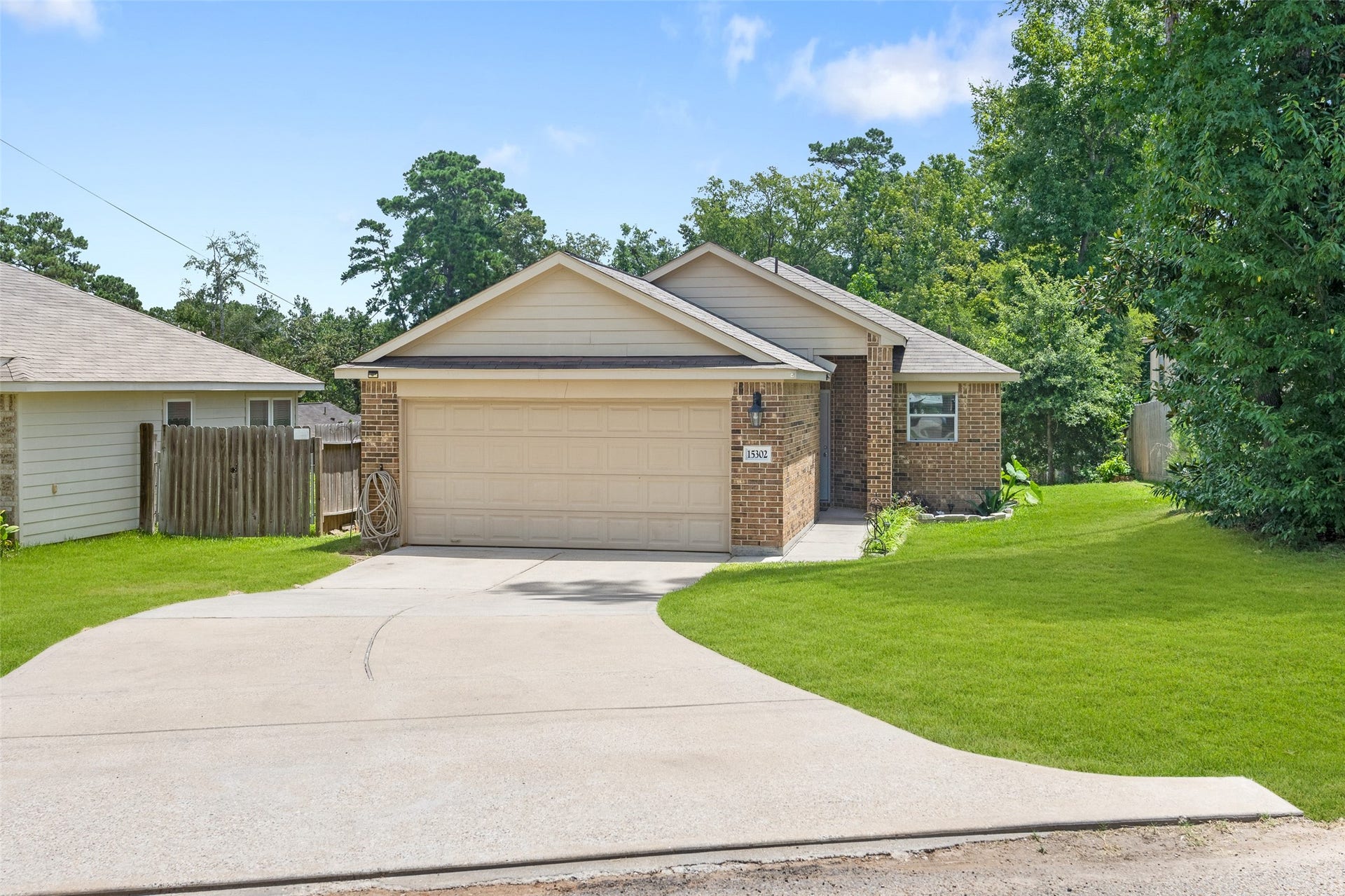 15302 Kickapoo Trail, Willis, TX 77378 15302 Kickapoo Trail, Willis, TX 77378