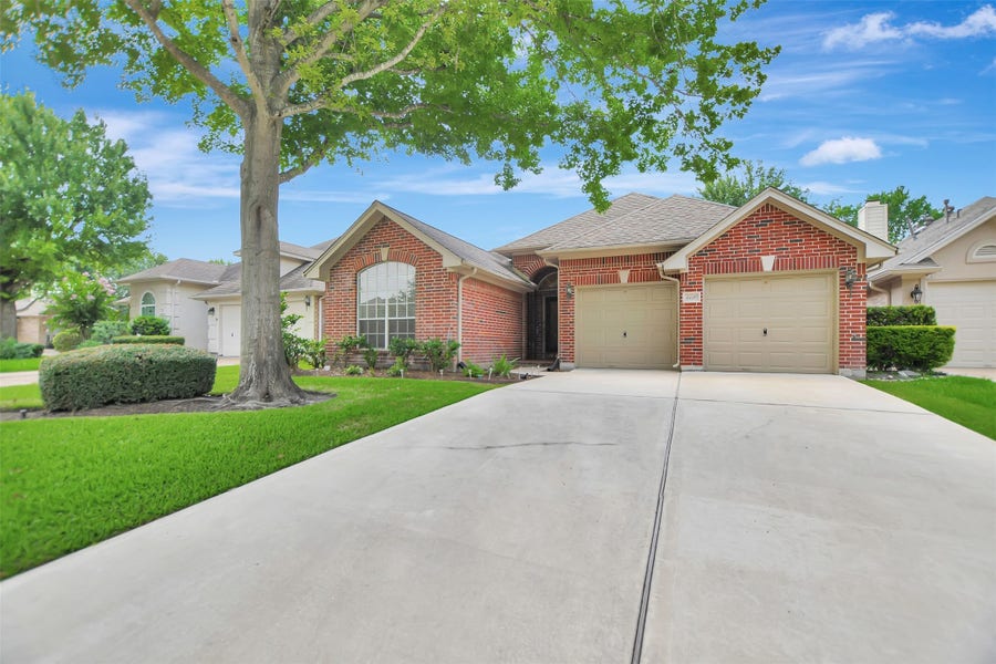 Property photo for 1110 Parkhaven Lane, Houston, TX