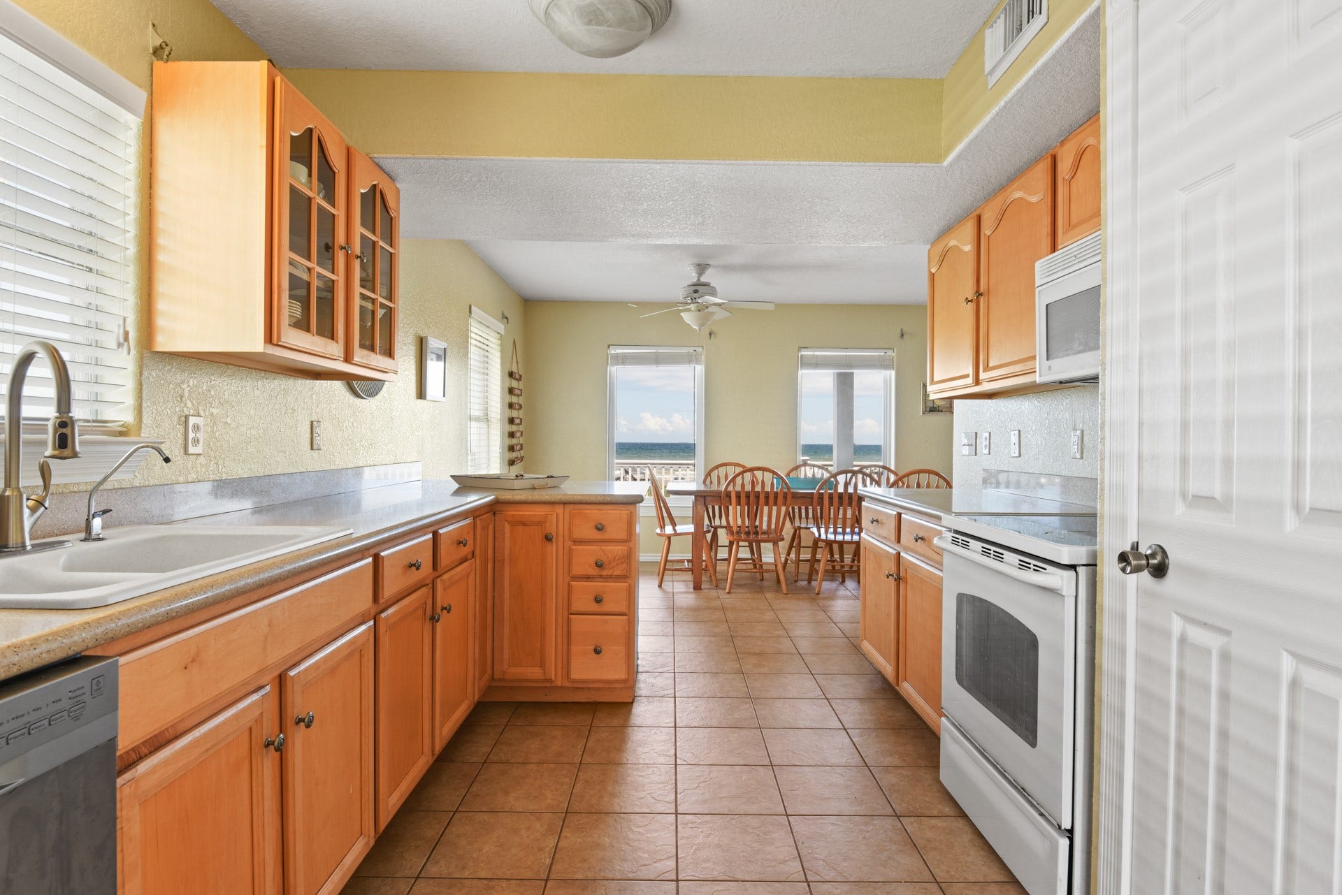 115 Southwind Drive, Surfside Beach, TX 77541 115 Southwind Drive, Surfside Beach, TX 77541