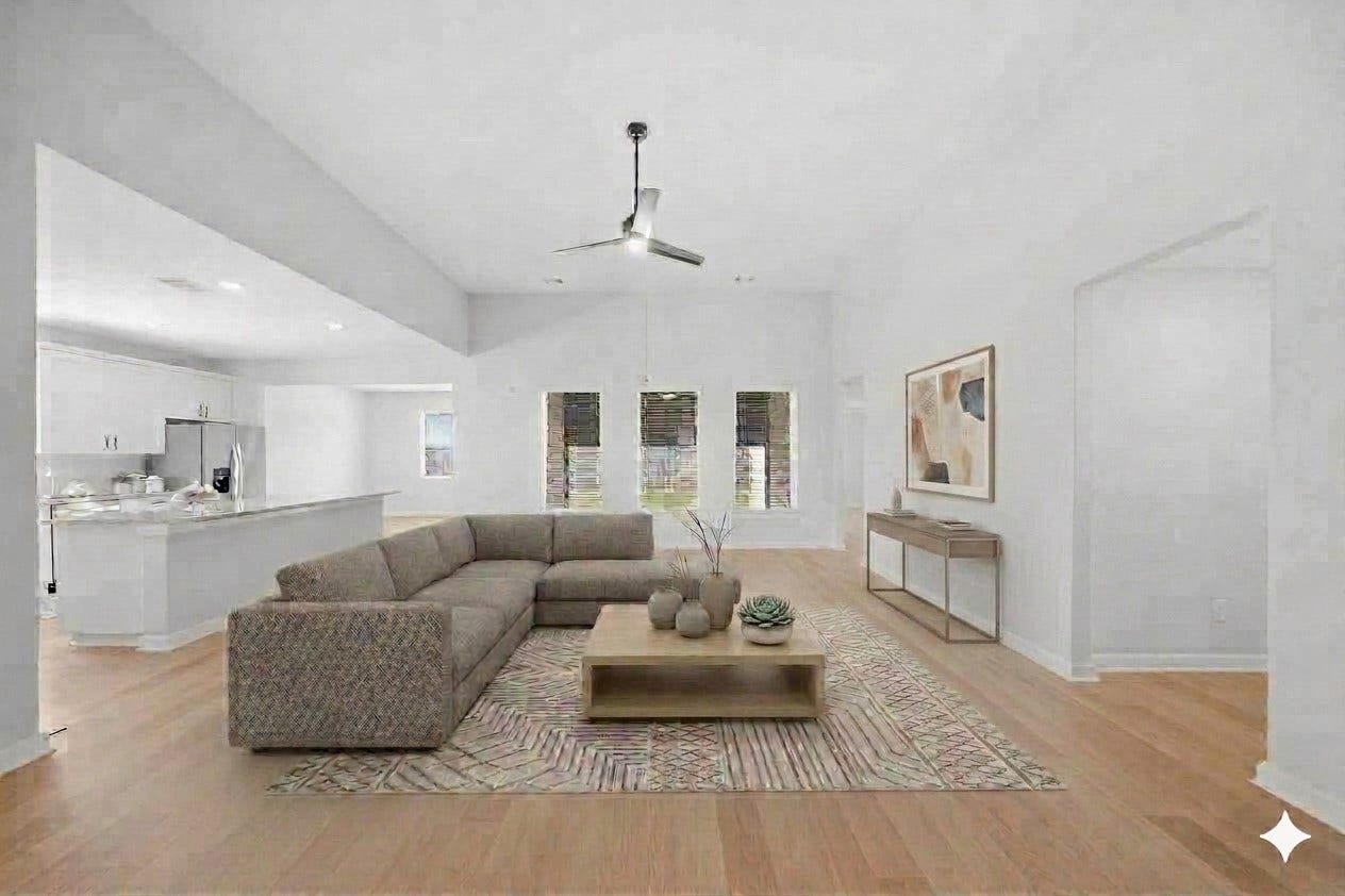 3217 Banyan Drive, Texas City, TX 77539 Large and open living room (virtually staged)