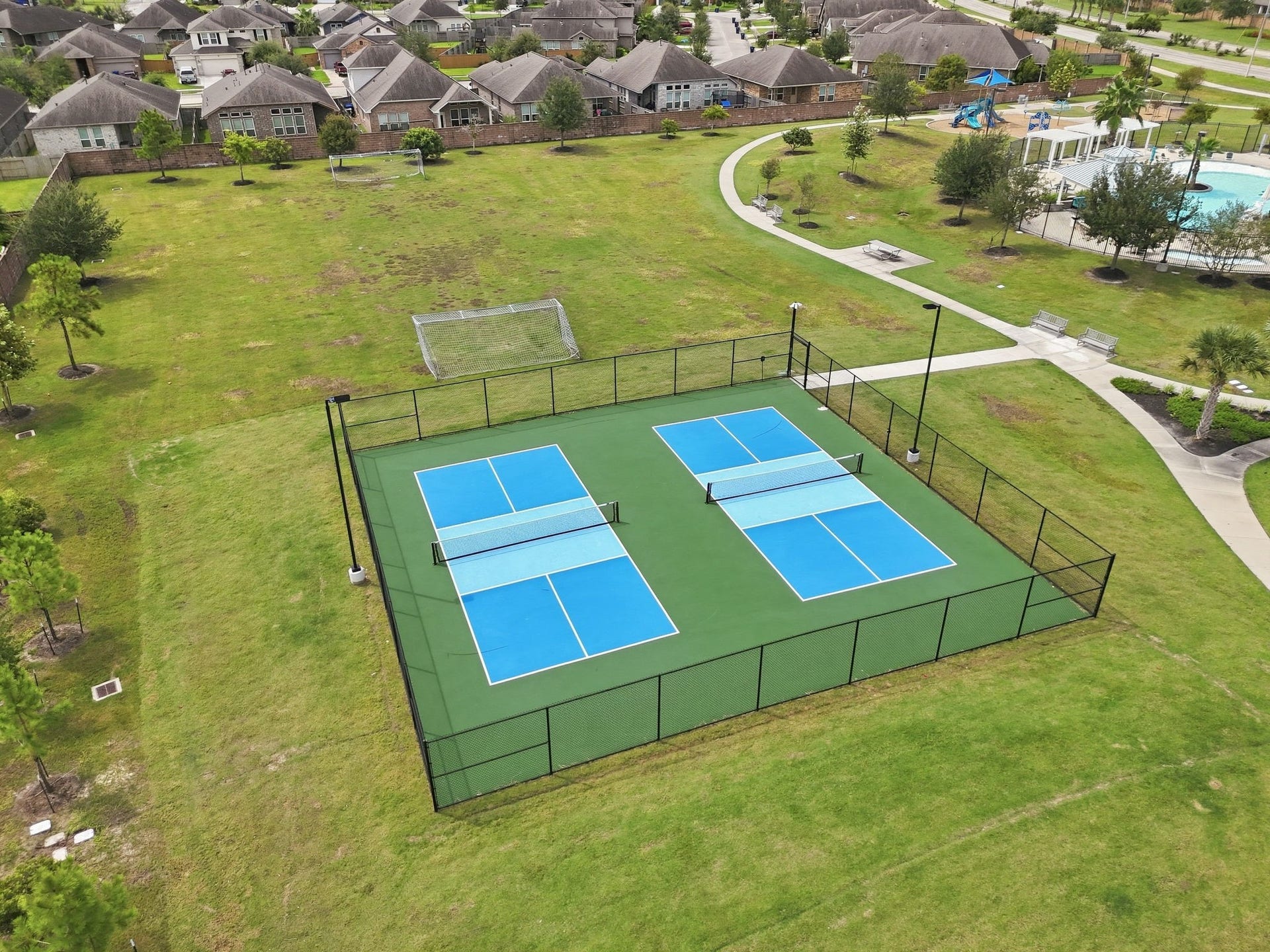 3217 Banyan Drive, Texas City, TX 77539 Tennis/Pickleball courts