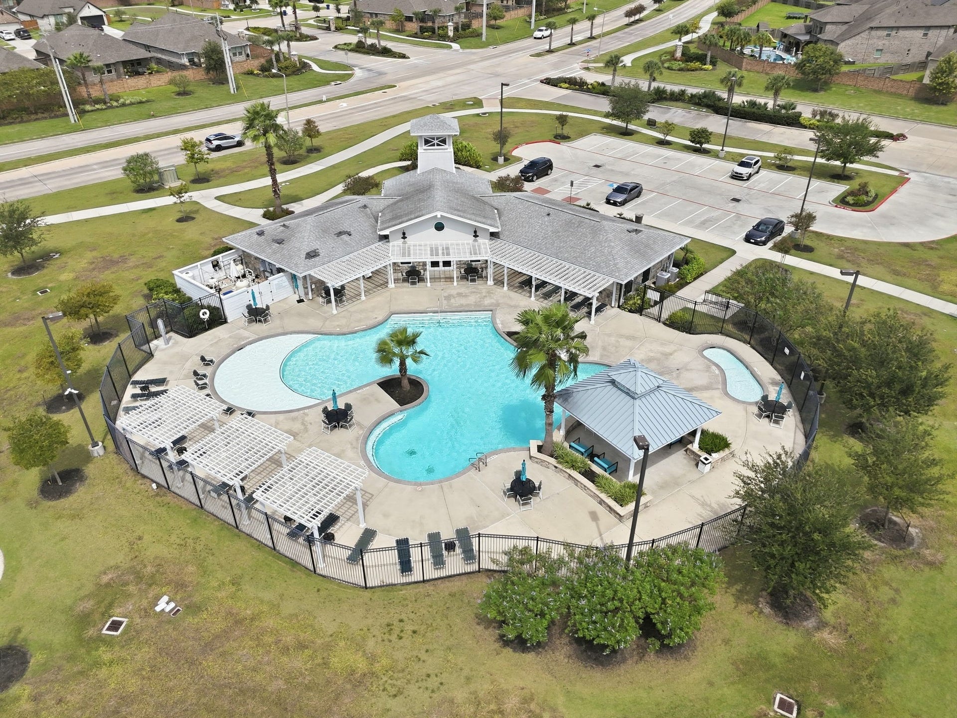 3217 Banyan Drive, Texas City, TX 77539 Neighborhood pool